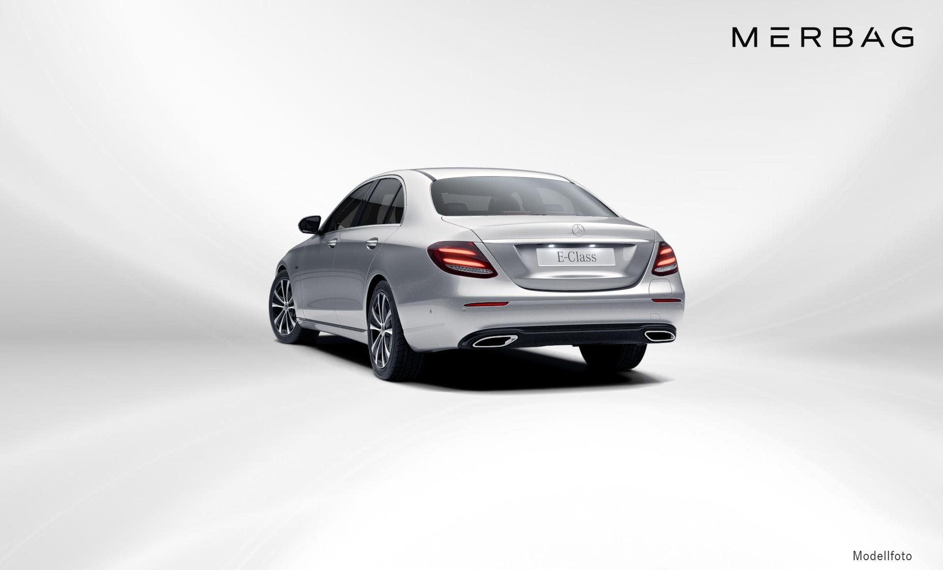 Mercedes-Benz - E 300 e Limousine