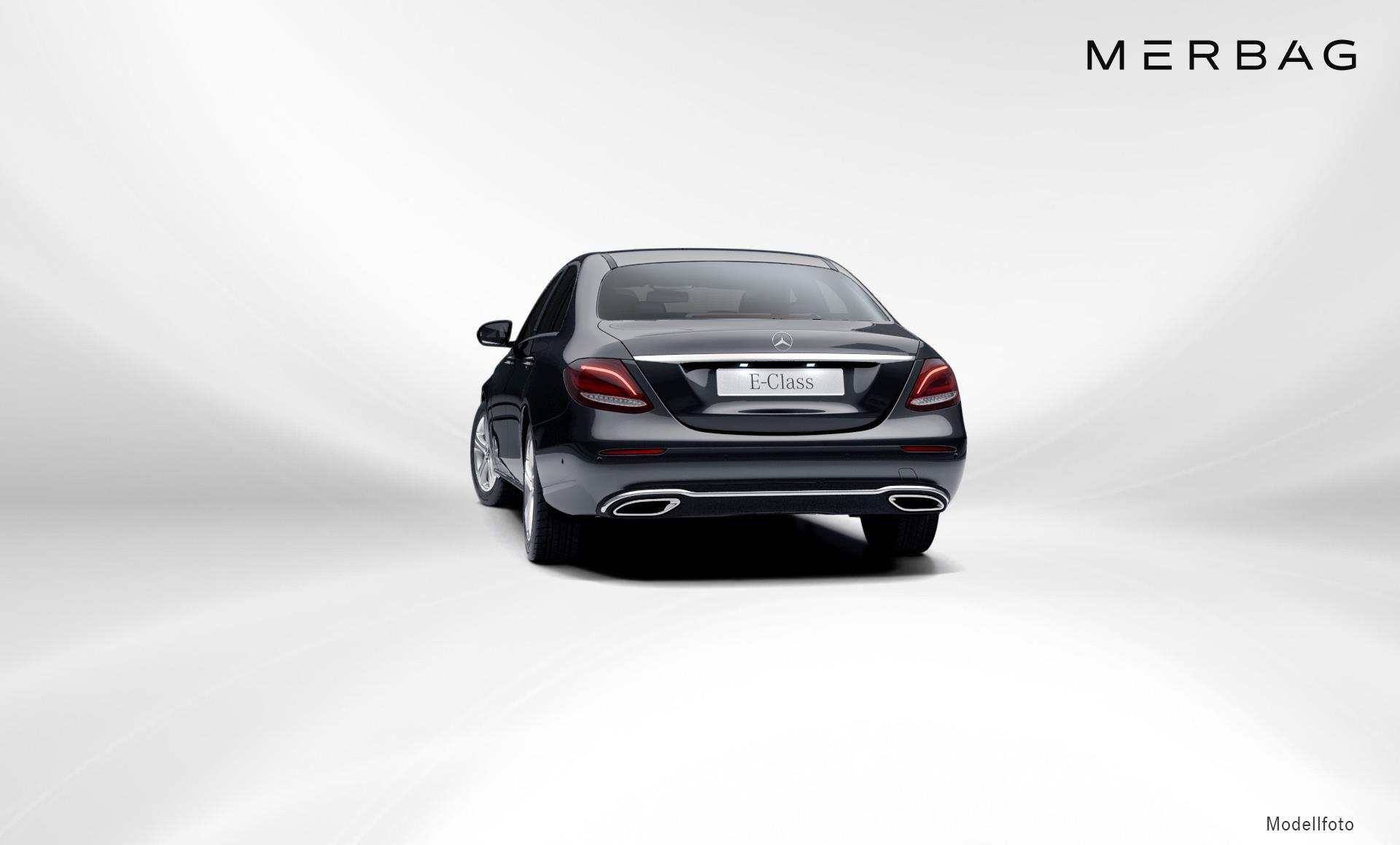 Mercedes-Benz - E 200 Limousine