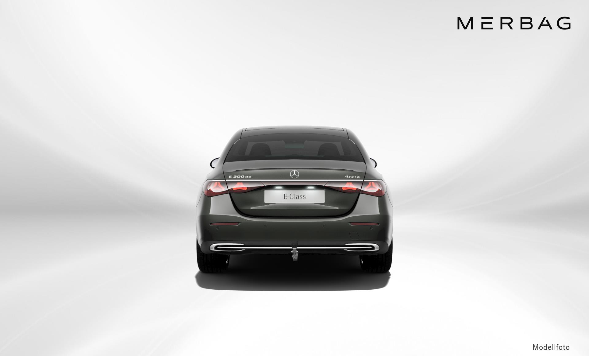 Mercedes-Benz - E 300 de 4MATIC Limousine