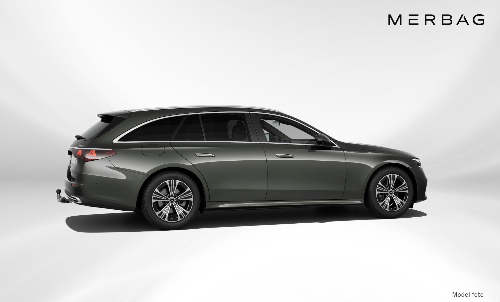 Mercedes-Benz - E 220 d 4MATIC T-Modell