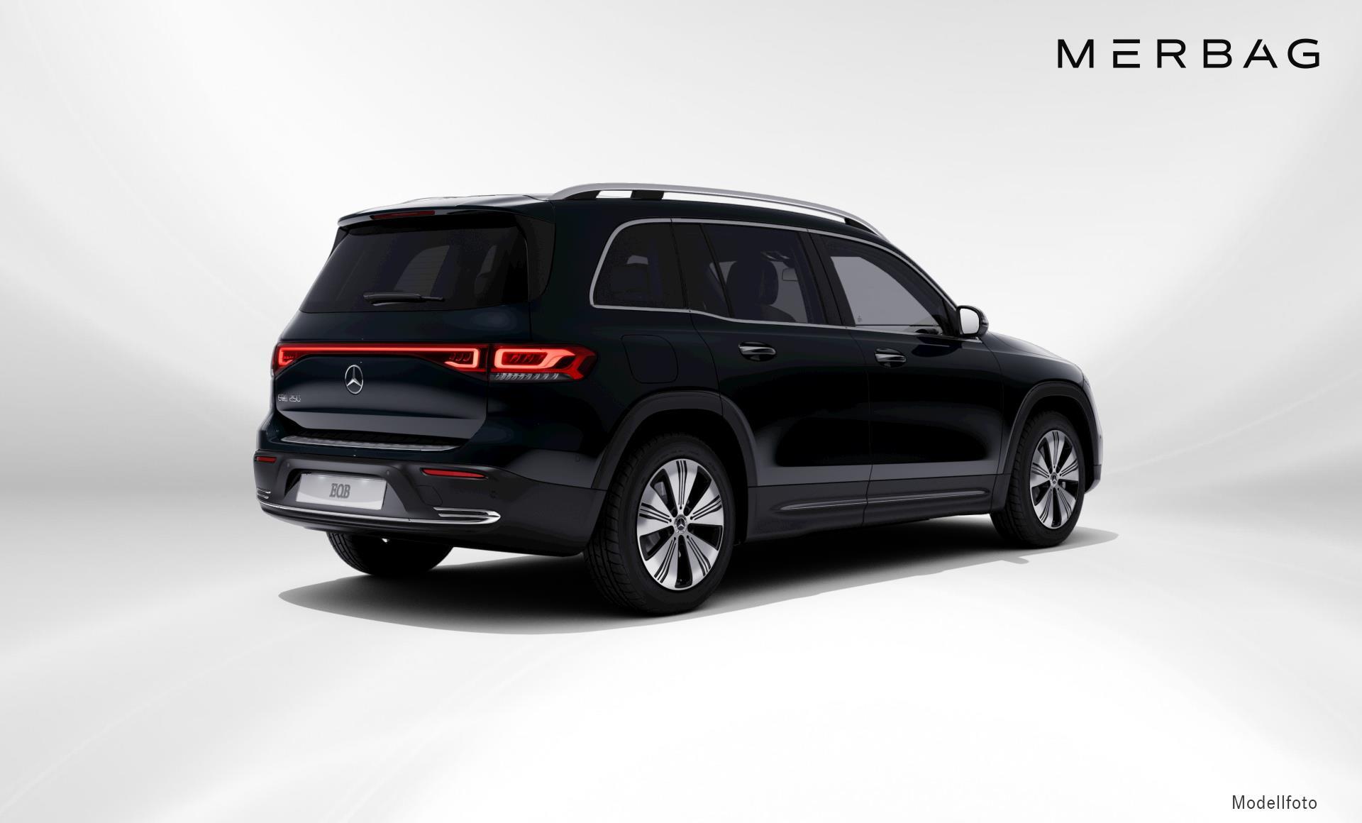 Mercedes-Benz - EQB 250