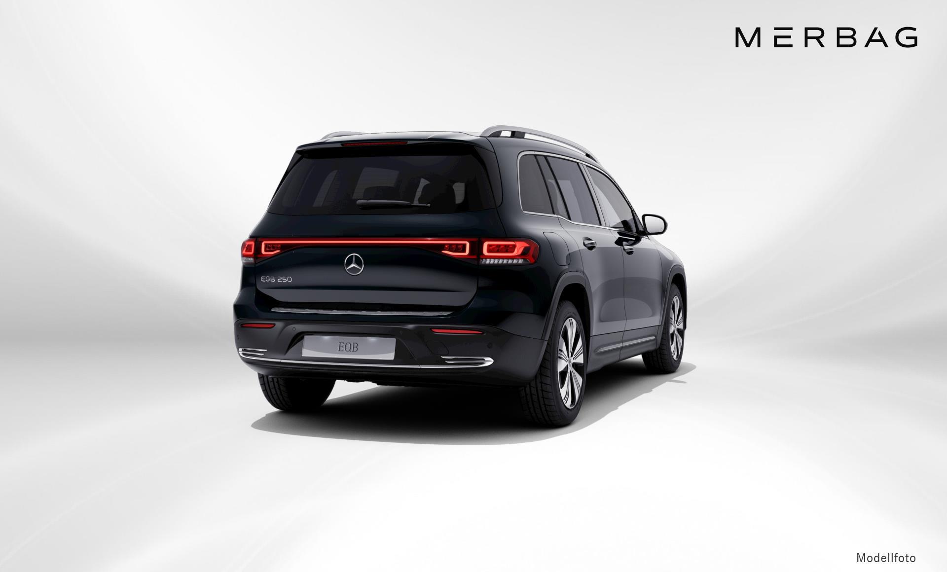 Mercedes-Benz - EQB 250