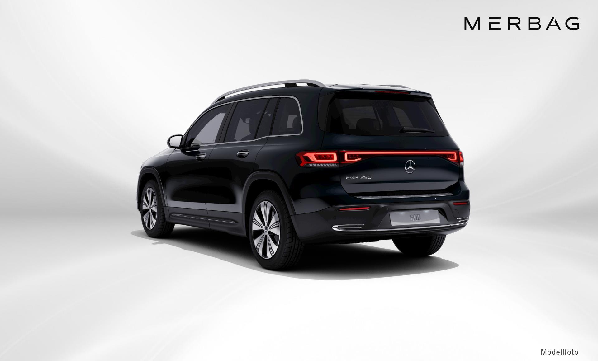 Mercedes-Benz - EQB 250