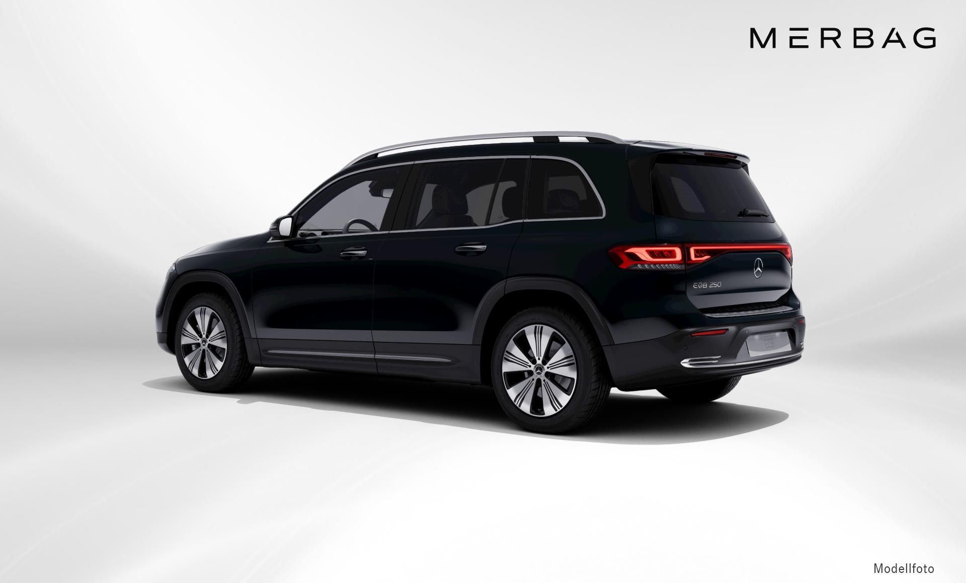 Mercedes-Benz - EQB 250