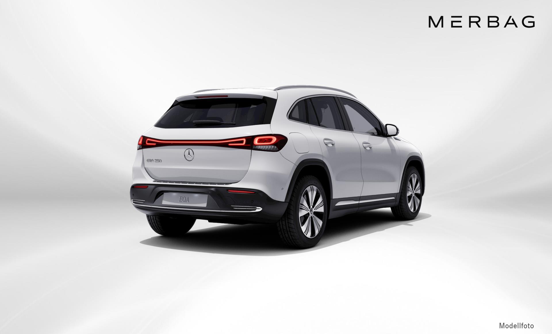 Mercedes-Benz - EQA 250