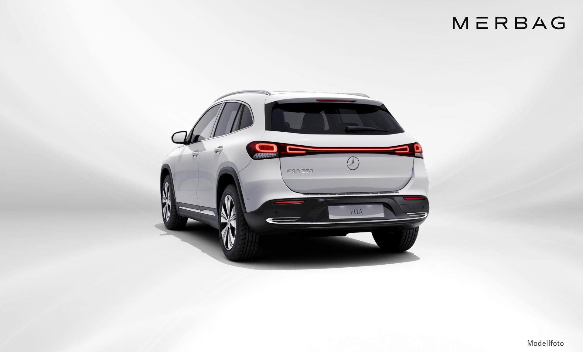 Mercedes-Benz - EQA 250