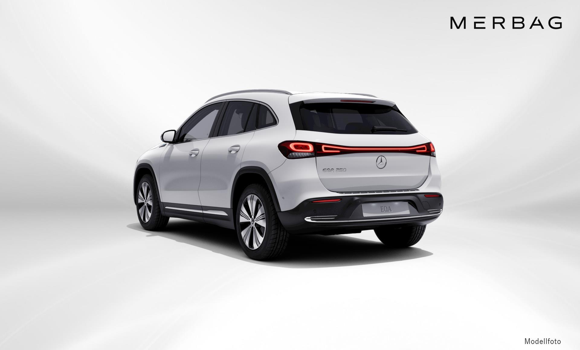 Mercedes-Benz - EQA 250
