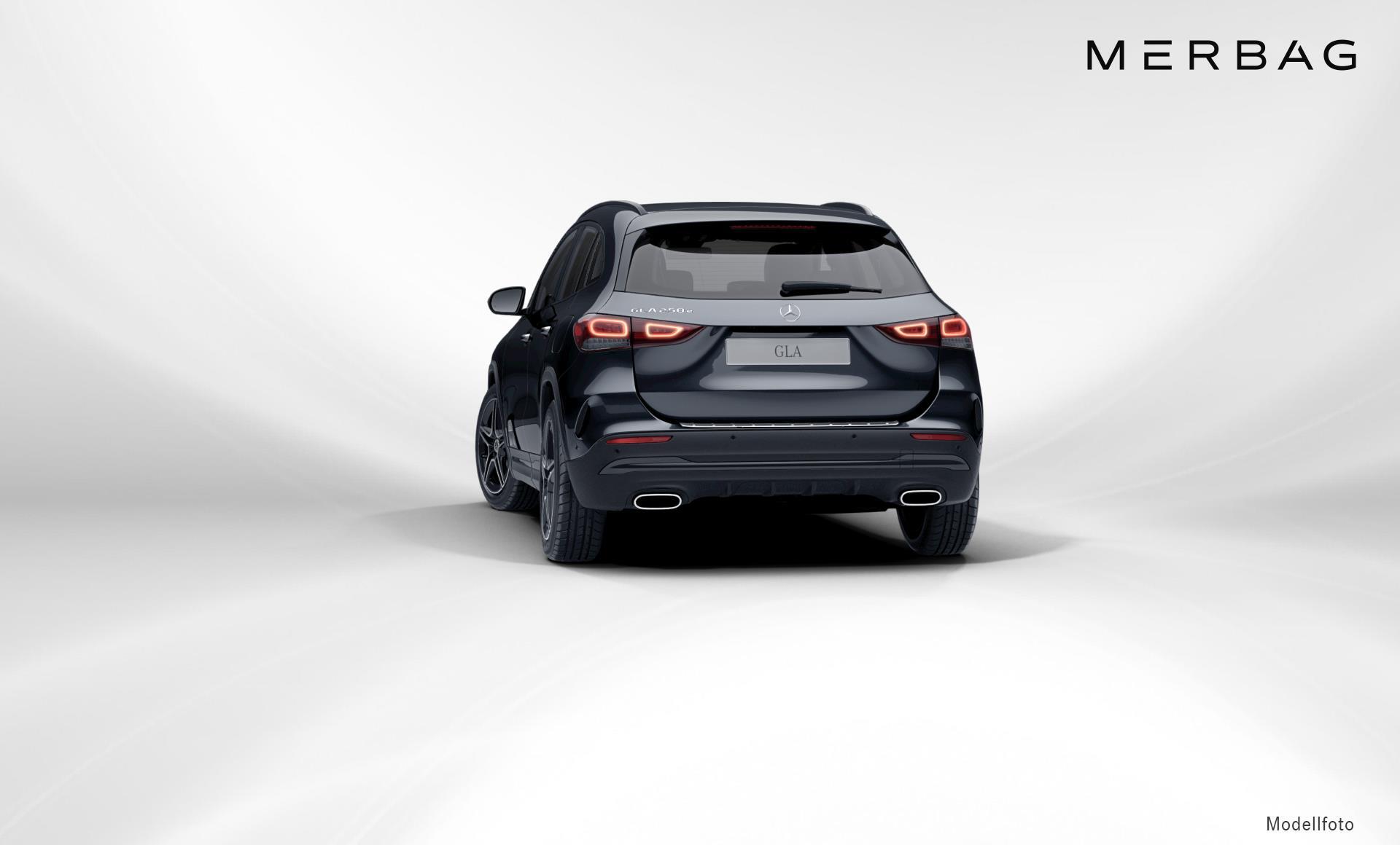 Mercedes-Benz - GLA 250 e