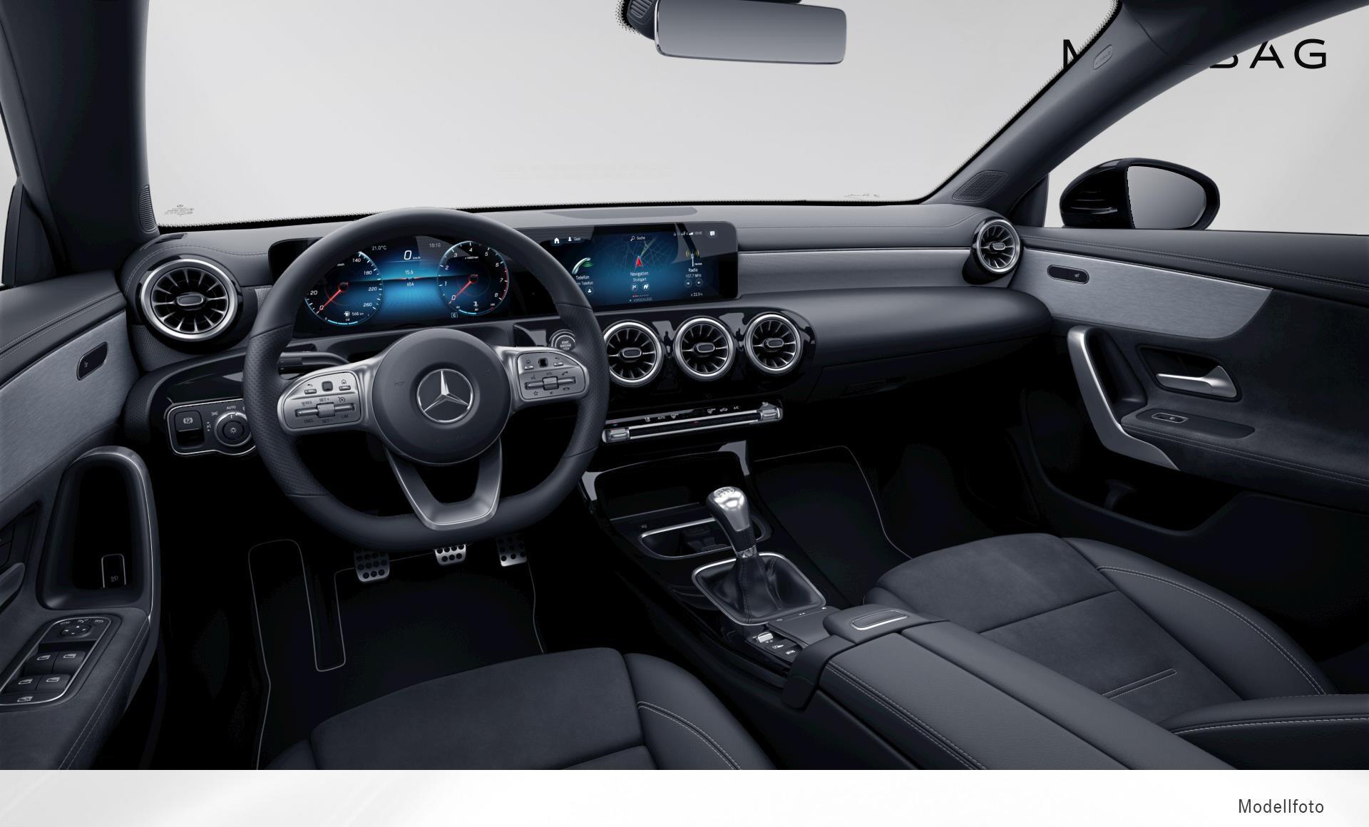 Mercedes-Benz - CLA 200 d Coupe AMG Line