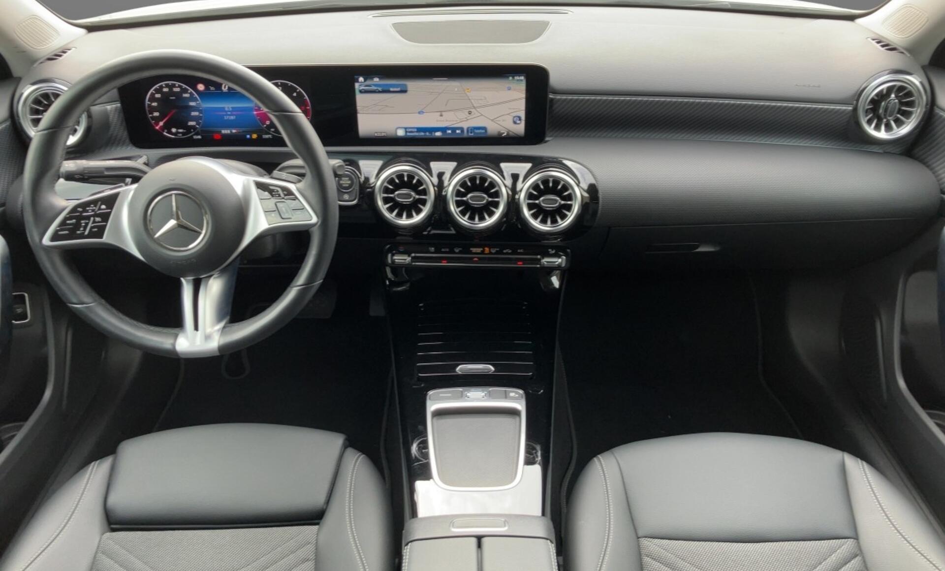Mercedes-Benz - A 180 d Progressive Line Facelift