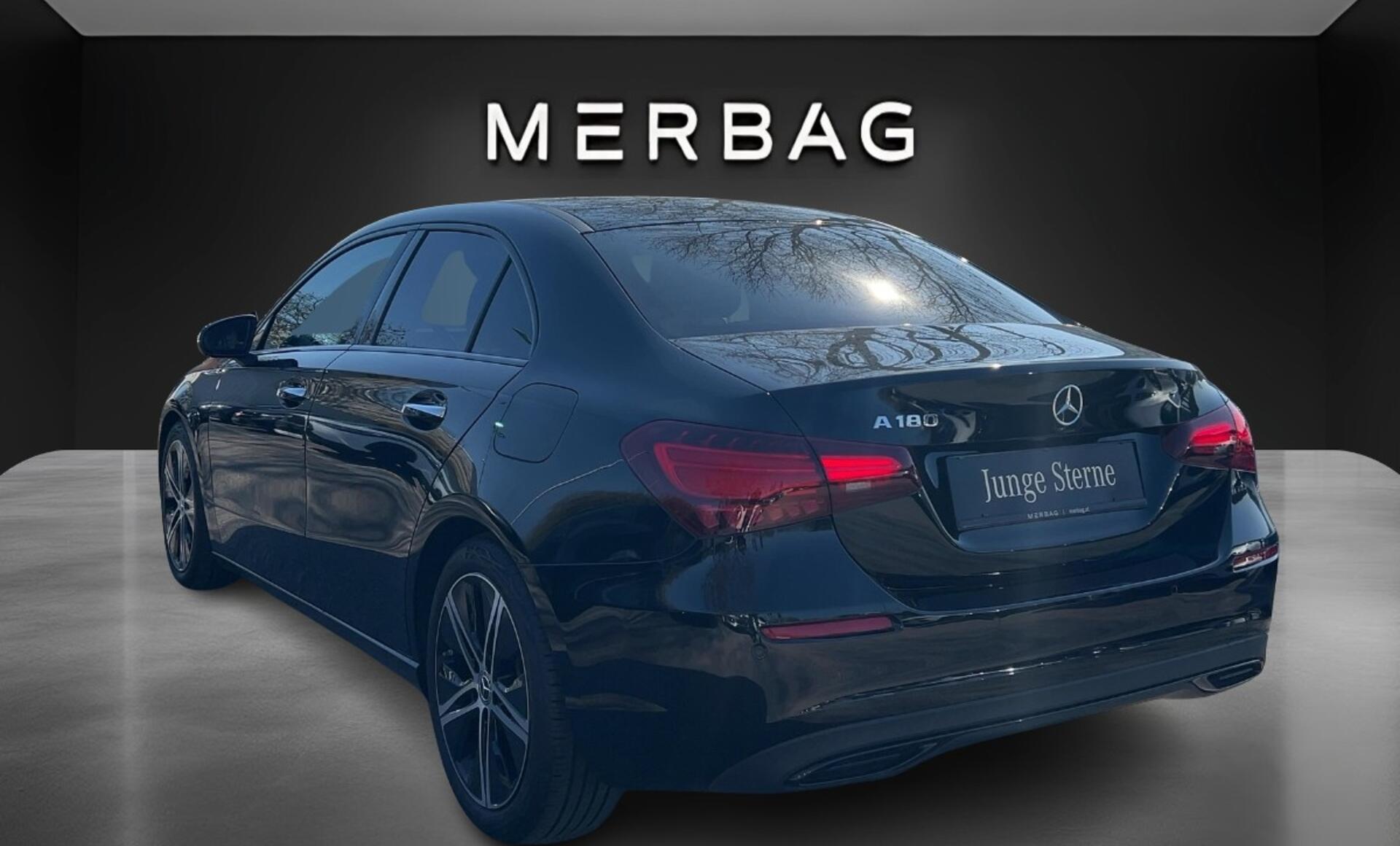 Mercedes-Benz - A 180 Limousine Progressive Line Facelift