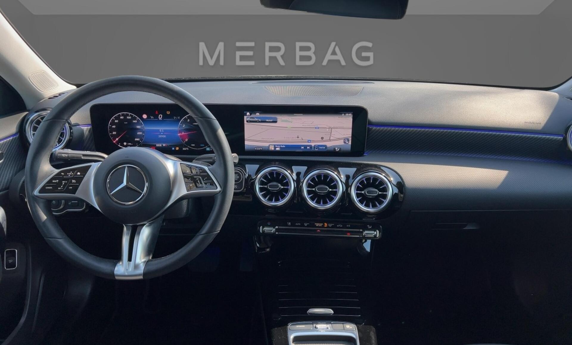 Mercedes-Benz - A 180 Limousine Progressive Line Facelift