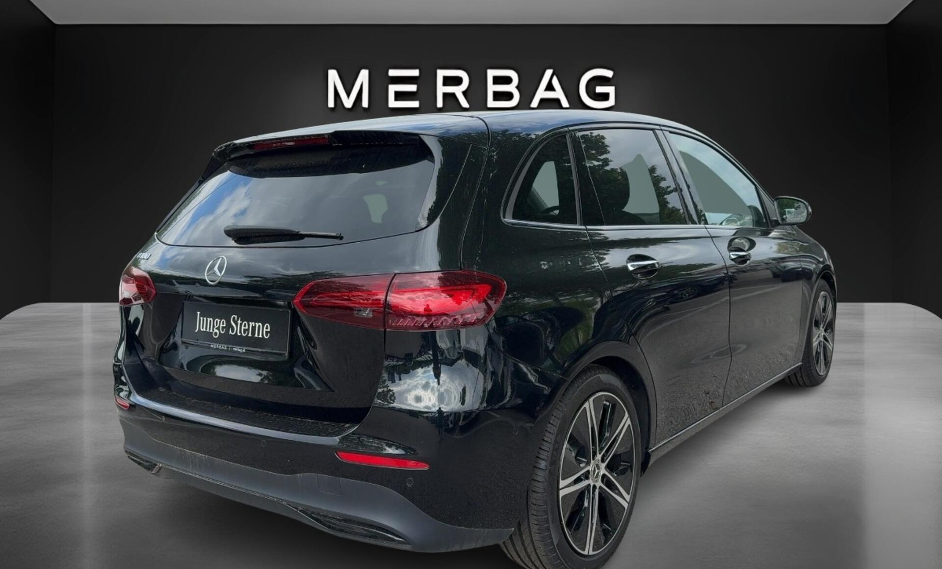 Mercedes-Benz - B 180 Österreich-Edition