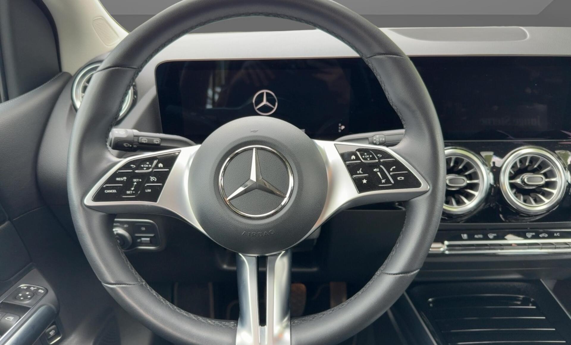 Mercedes-Benz - B 180 Österreich-Edition