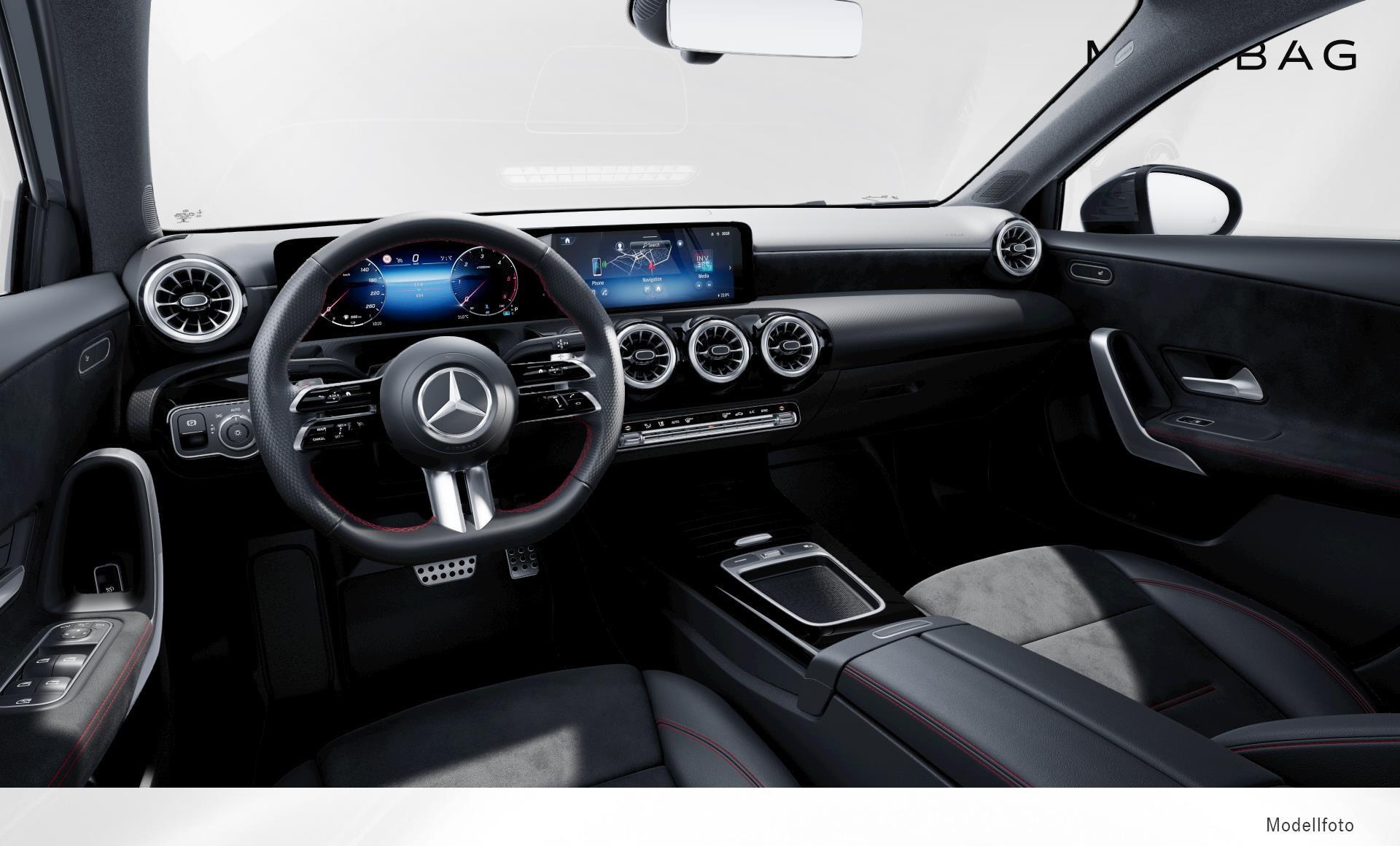 Mercedes-Benz - A 180 d Limousine AMG Line Premium Paket