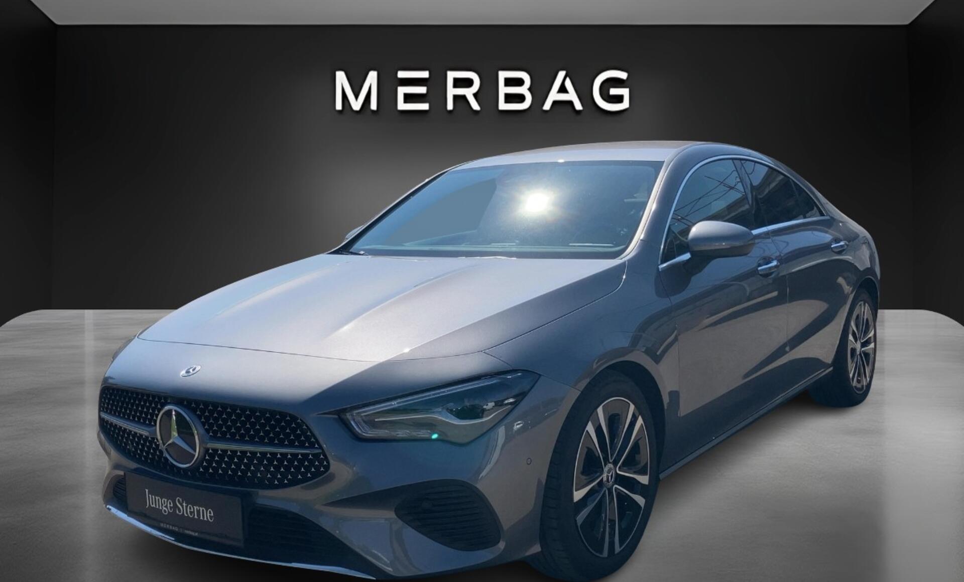 Mercedes-Benz - CLA 180 Coupé