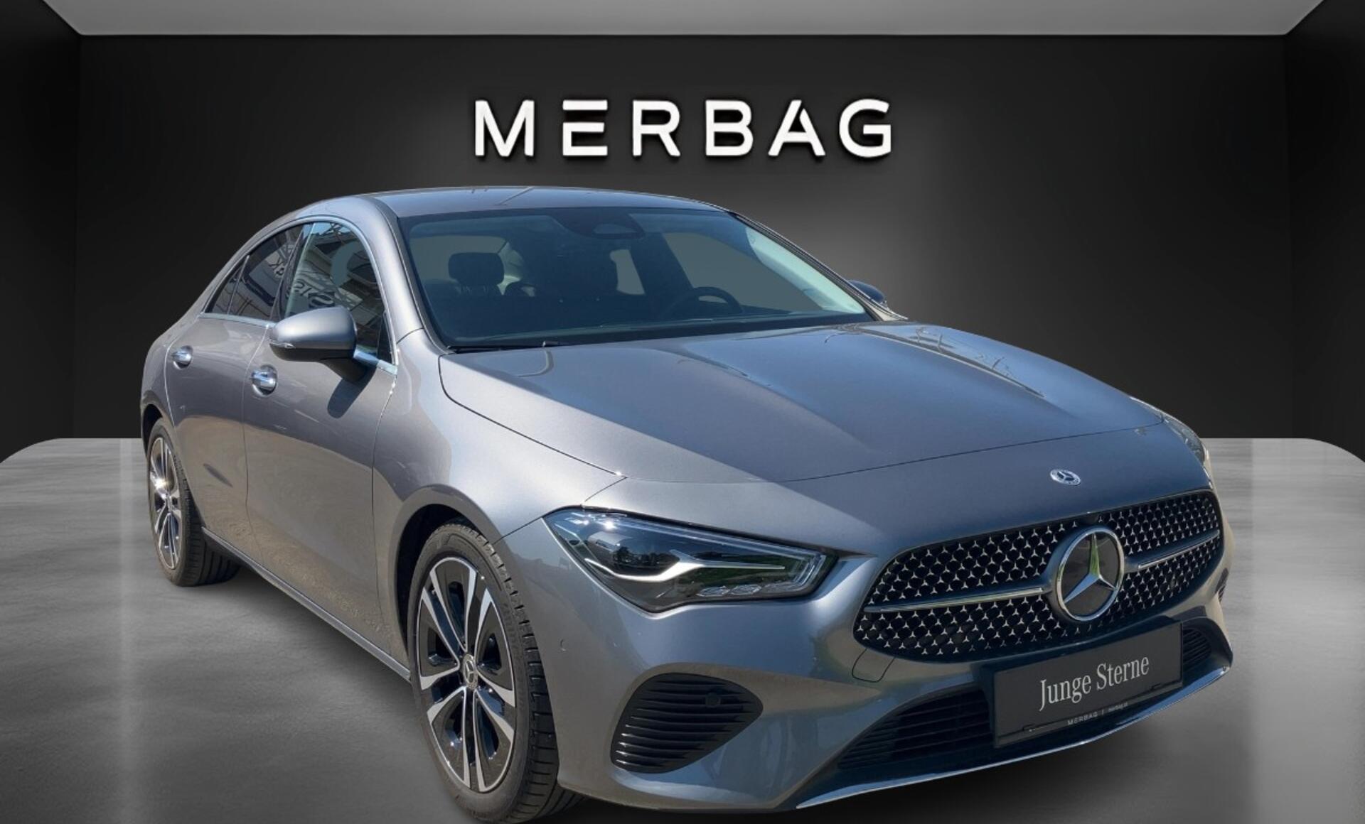 Mercedes-Benz - CLA 180 Coupé