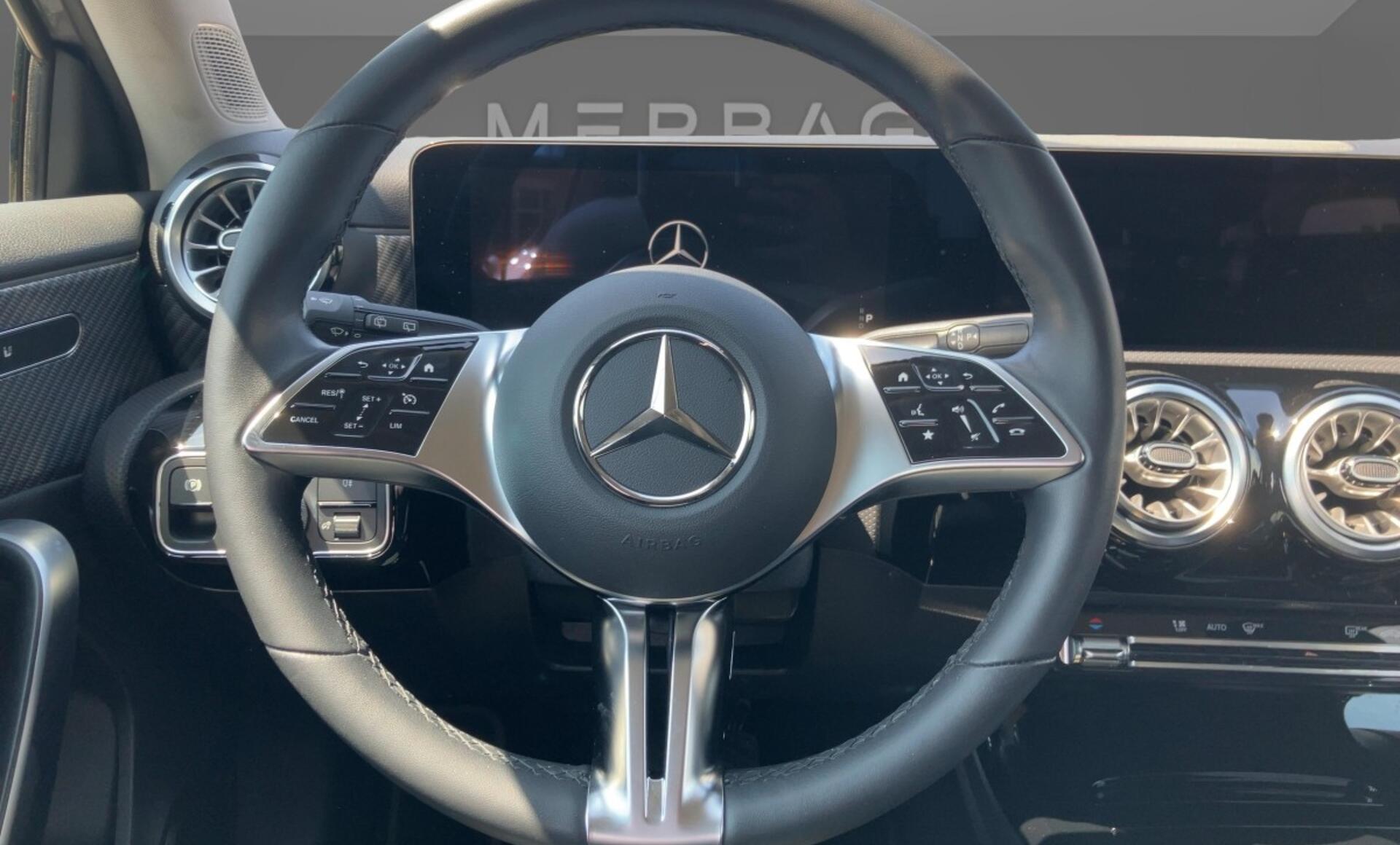 Mercedes-Benz - A 180 d Progressive Line Facelift