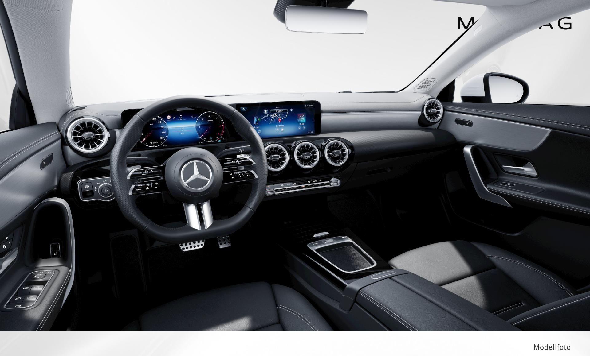 Mercedes-Benz - CLA 200 d AMG Line