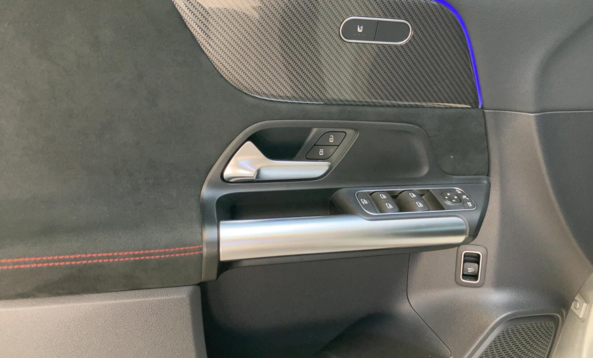 Mercedes-Benz - B 180 Österreich-Edition