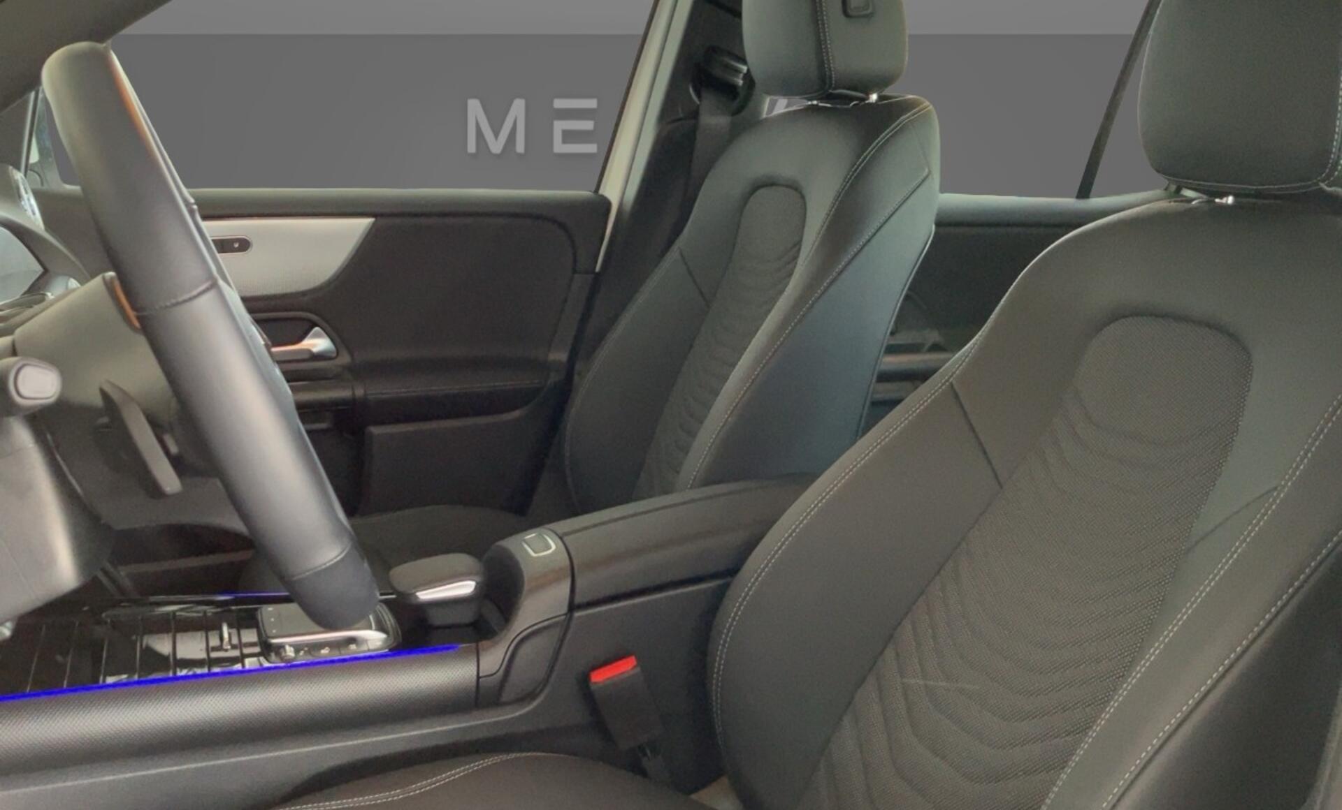 Mercedes-Benz - GLB 180 d Premium Paket