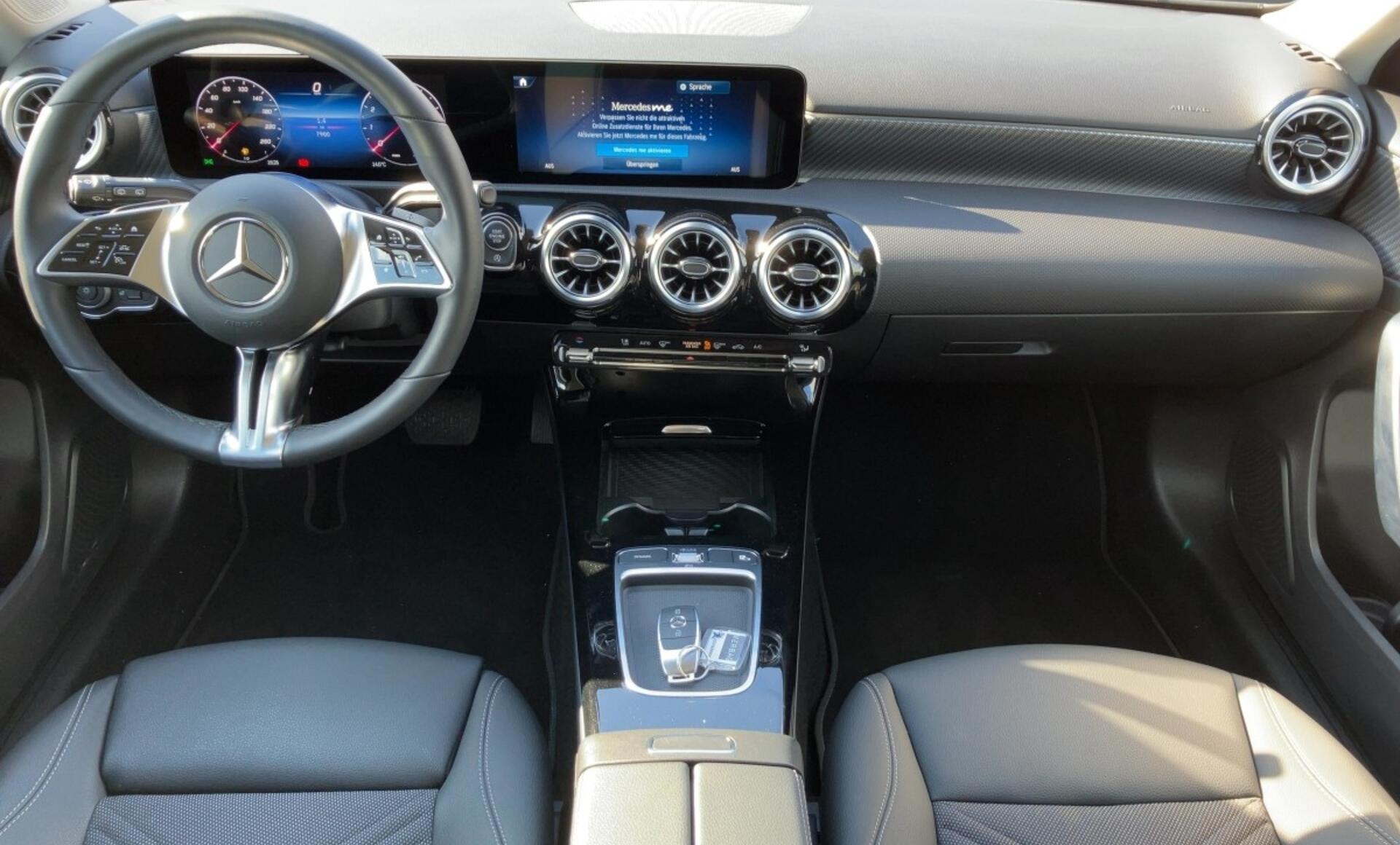 Mercedes-Benz - A 180 Kompaktlimousine Österreich-Edition