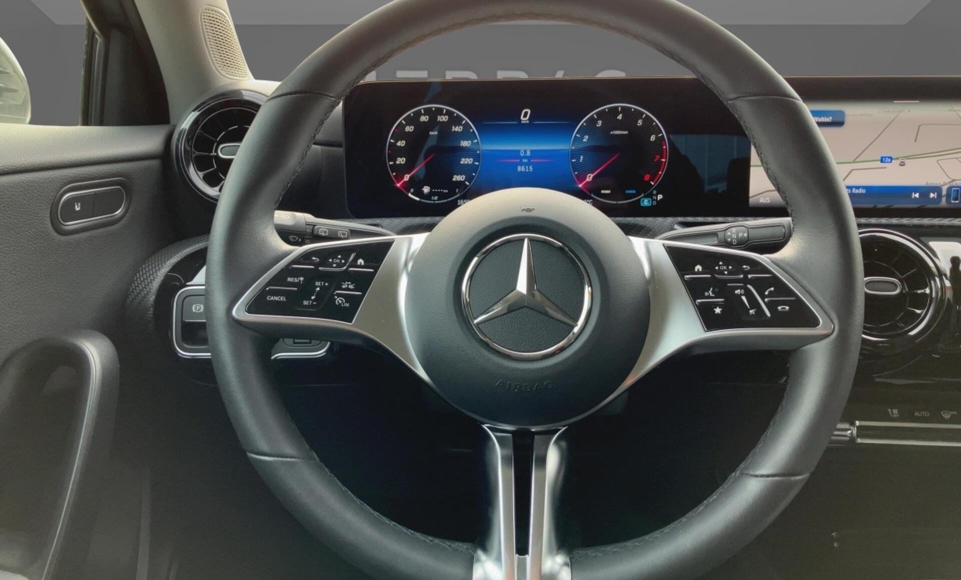 Mercedes-Benz - A 180 Ö-Edition Advanced Paket Facelift