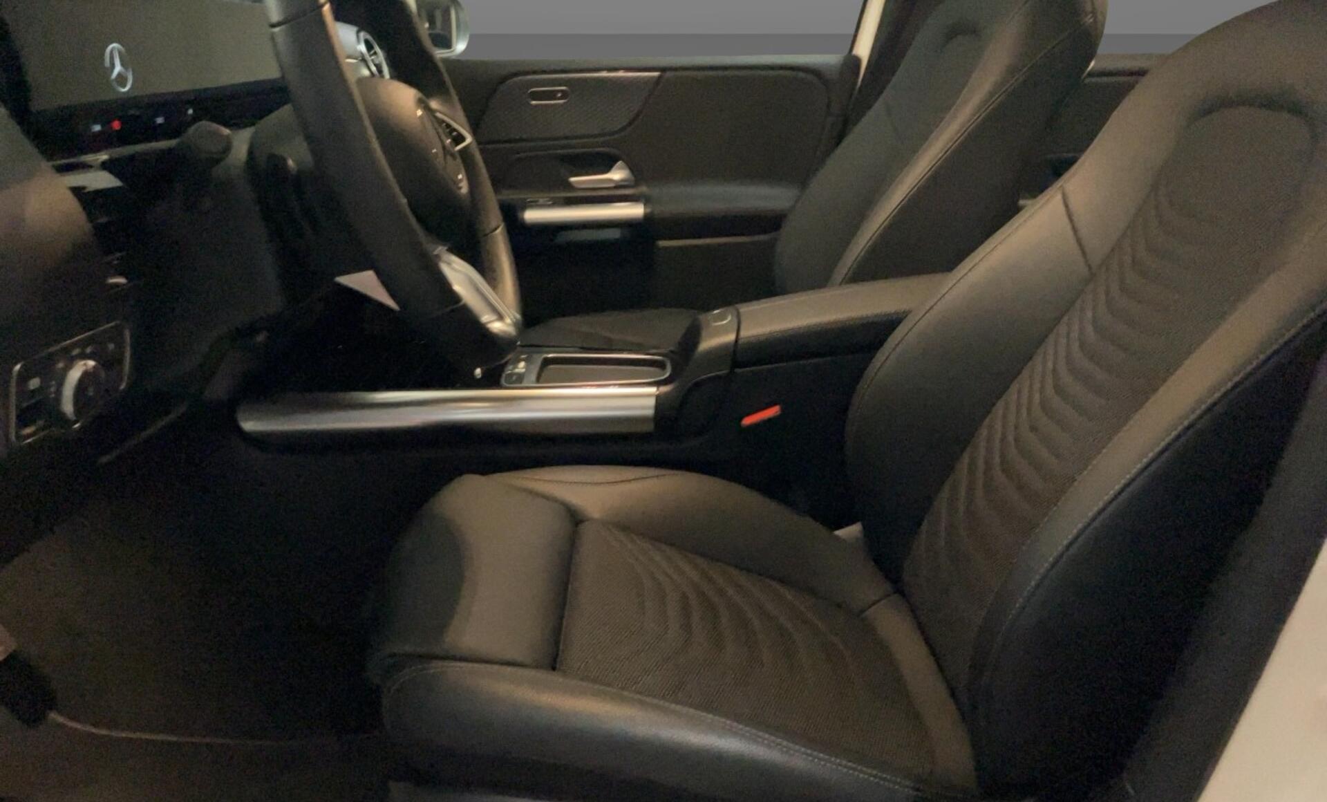 Mercedes-Benz - B 200 d Progressive Line Facelift