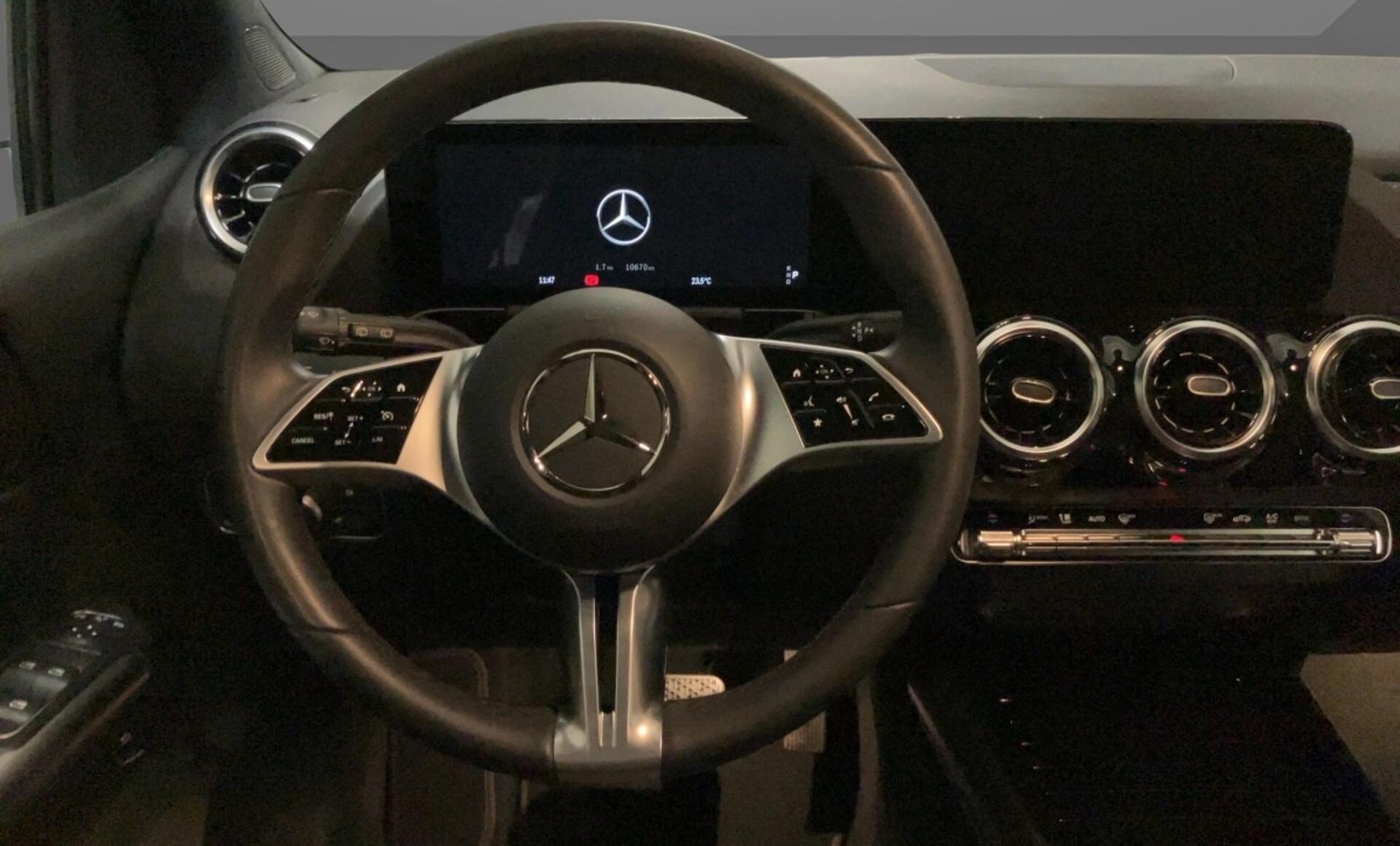 Mercedes-Benz - B 200 d Progressive Line Facelift
