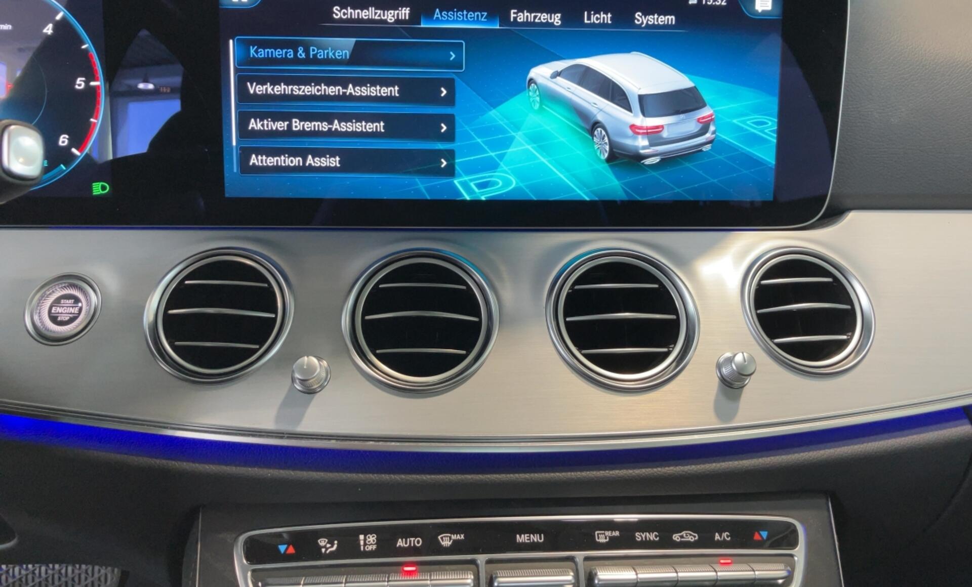 Mercedes-Benz - E 220 d 4MATIC  T-Modell ÖE, Avantgarde Line