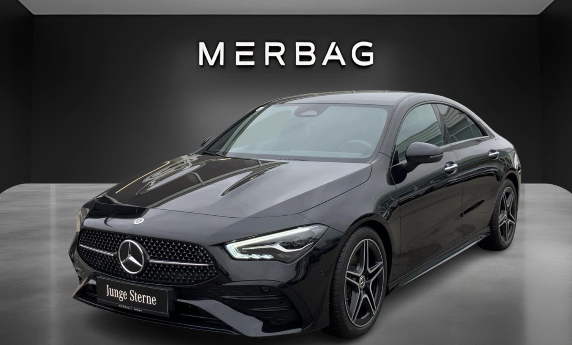 Mercedes-Benz - CLA 180 Coupé AMG Line