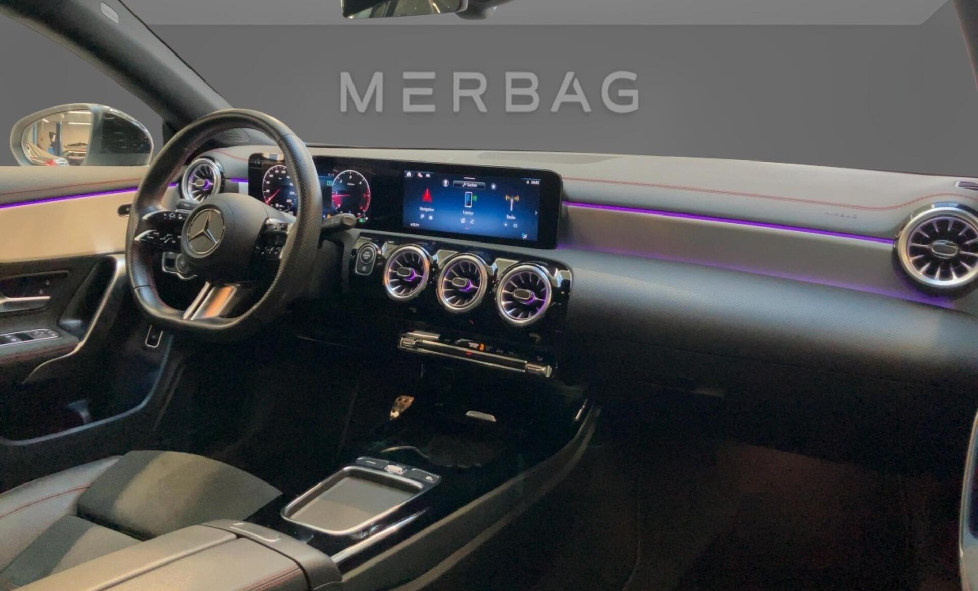 Mercedes-Benz - CLA 200 d Coupé AMG Line Facelift