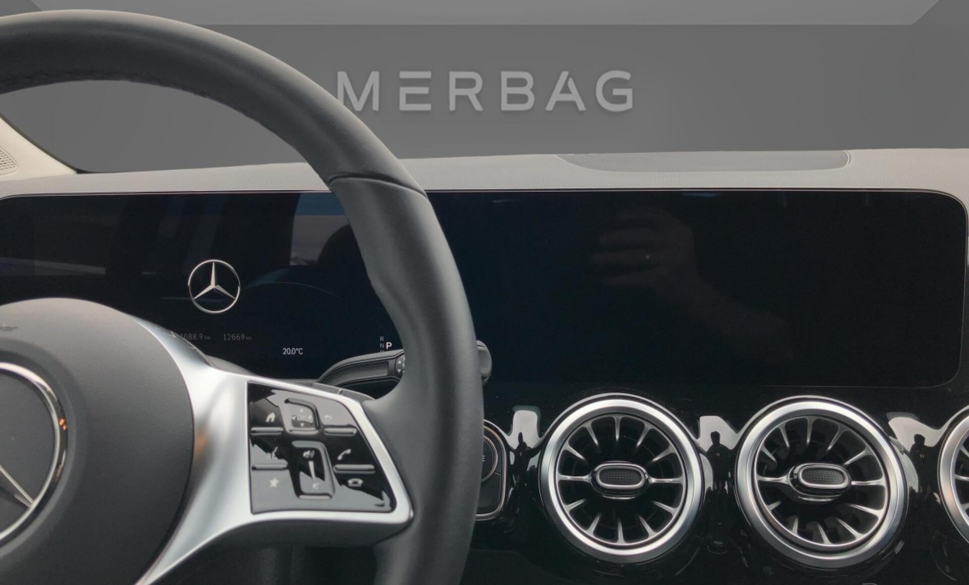 Mercedes-Benz - B 180 Österreich-Edition