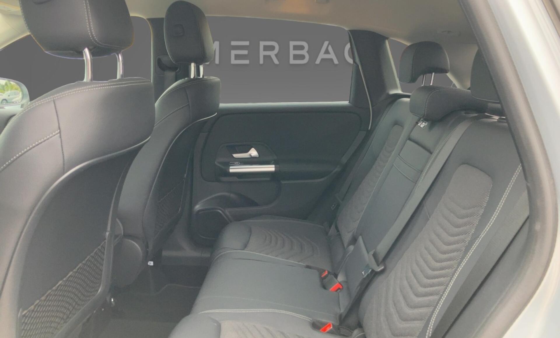 Mercedes-Benz - B 180 Österreich-Edition