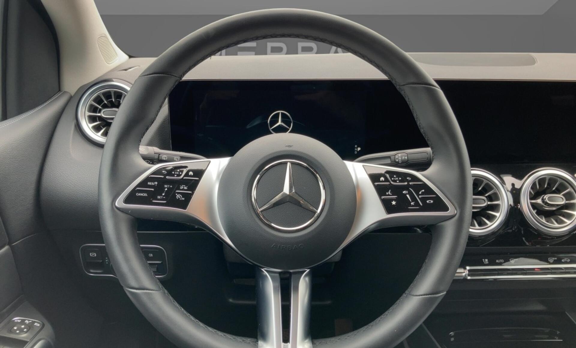 Mercedes-Benz - B 180 Österreich-Edition