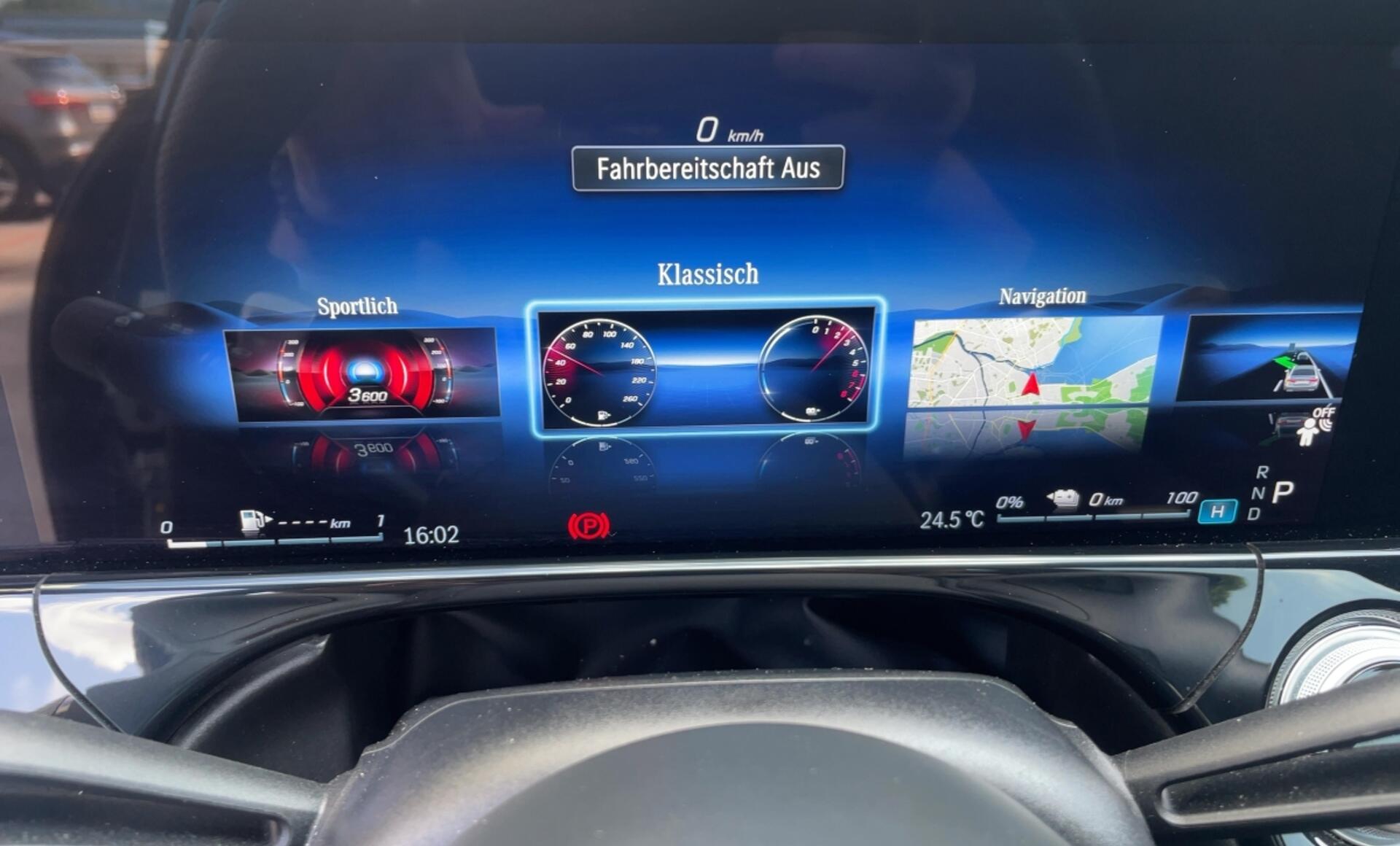 Mercedes-Benz - E 300 de 4MATIC Limousine mit EQ Hybrid Technologi
