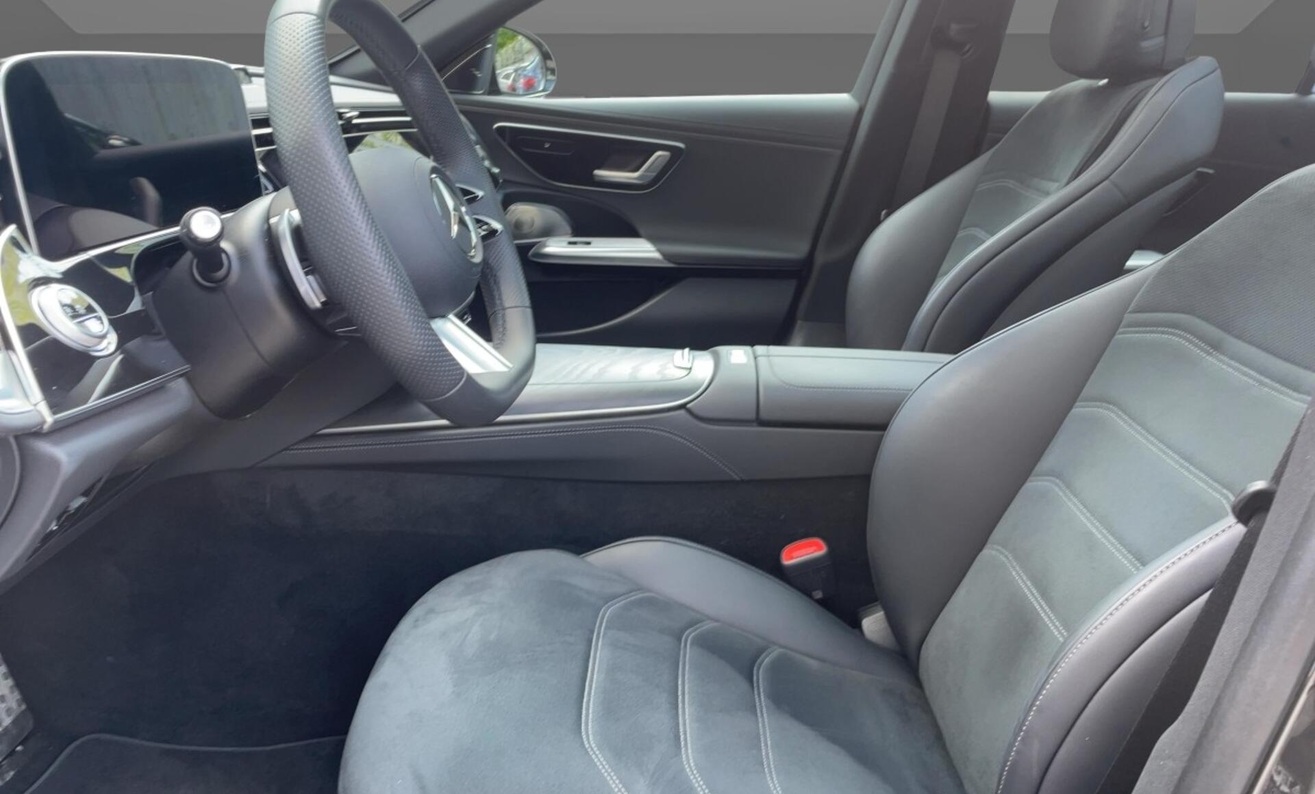 Mercedes-Benz - E 300 de 4MATIC Limousine mit EQ Hybrid Technologi