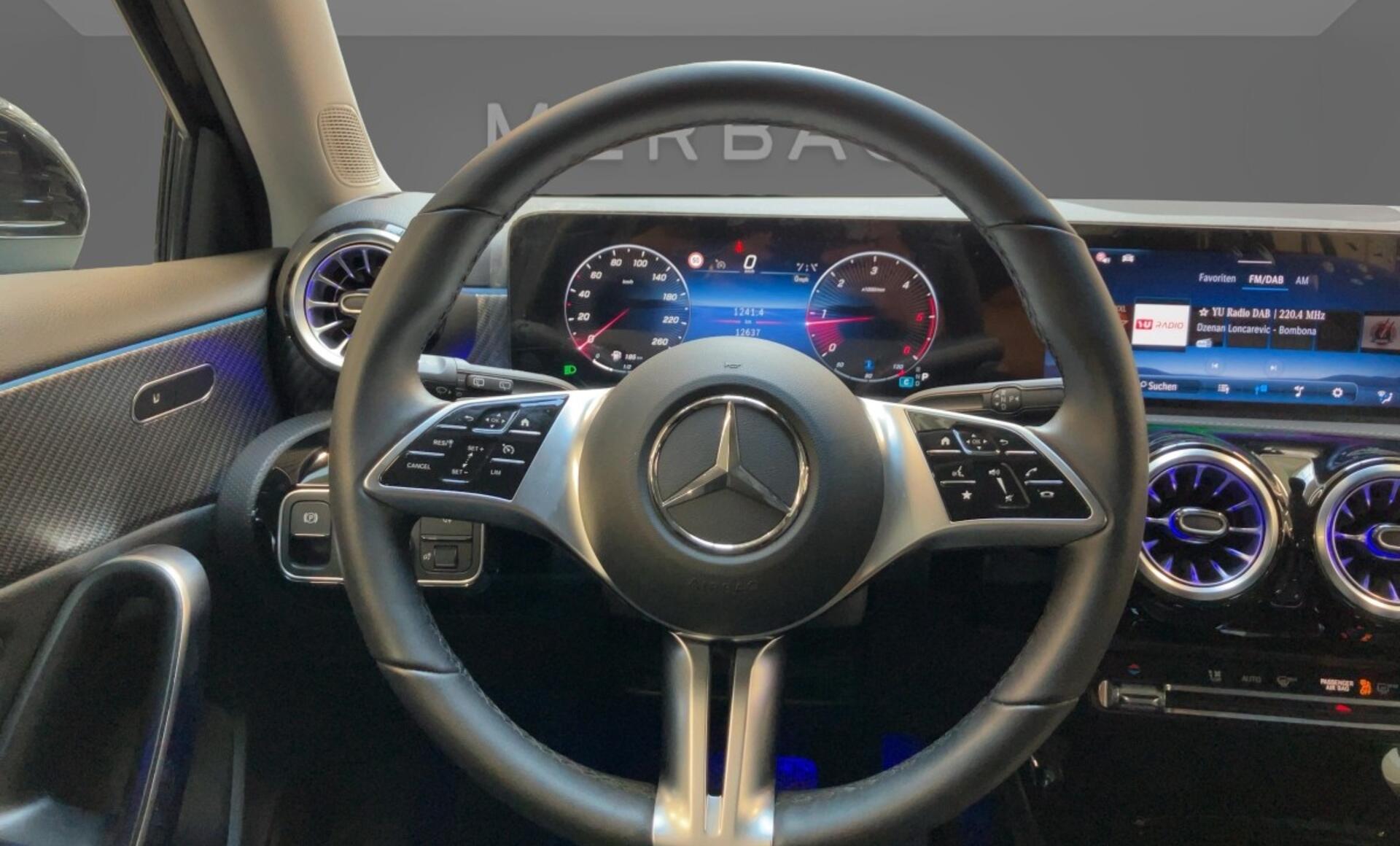 Mercedes-Benz - A 180 d Kompaktlimousine Österreich-Edition
