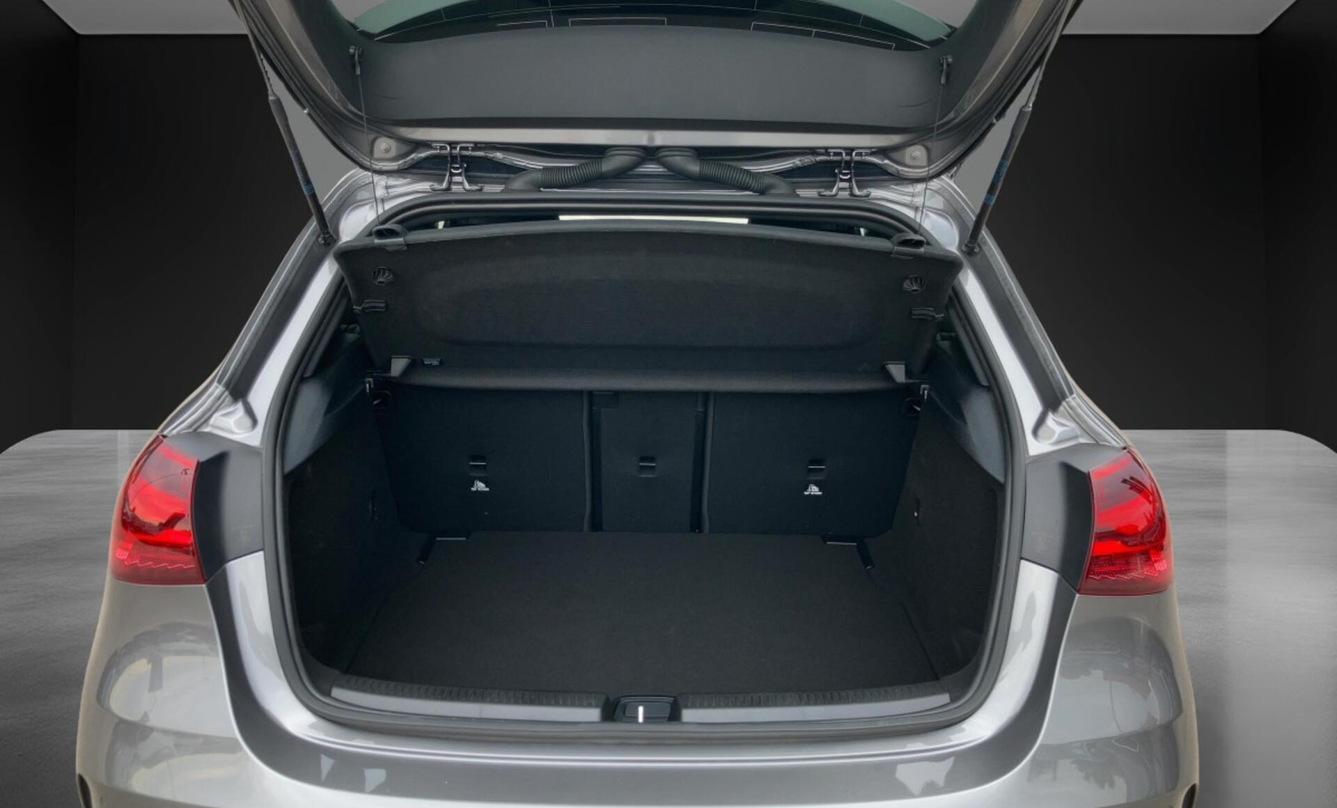 Mercedes-Benz - A 180 Kompaktlimousine Österreich-Edition