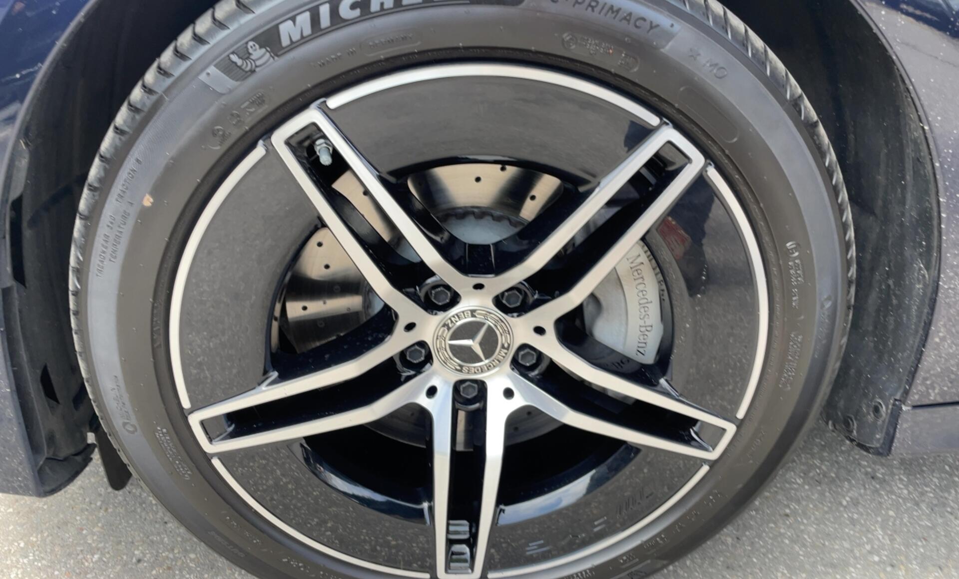Mercedes-Benz - E 300 de T-Modell Österreich-Edition