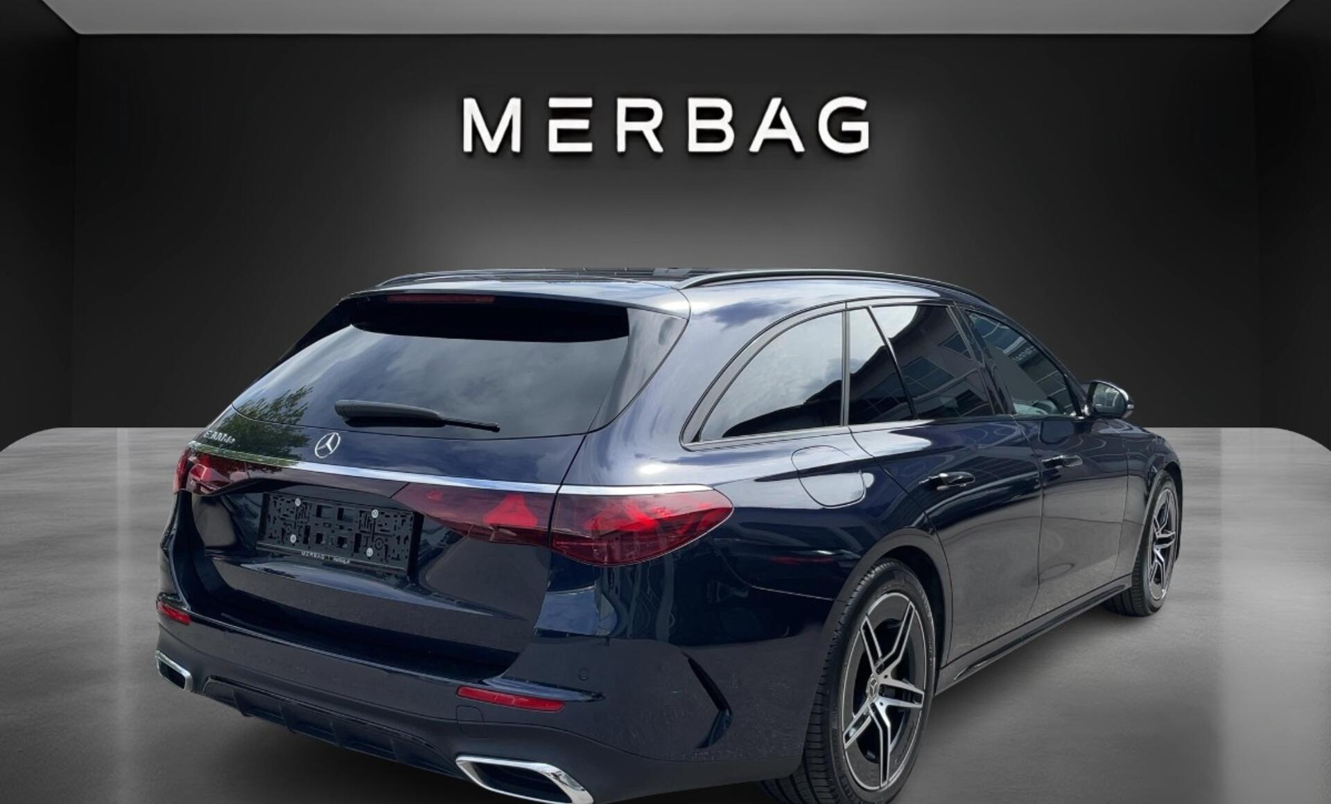 Mercedes-Benz - E 300 de T-Modell Österreich-Edition