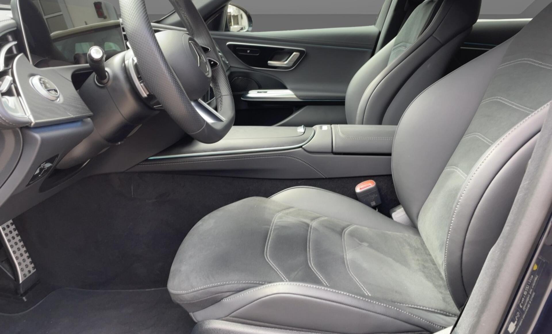 Mercedes-Benz - E 300 de T-Modell Österreich-Edition