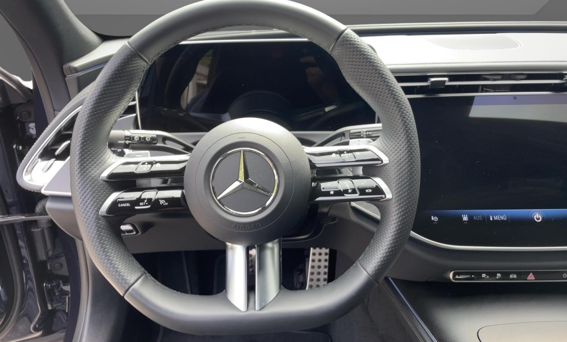Mercedes-Benz - E 300 de T-Modell Österreich-Edition
