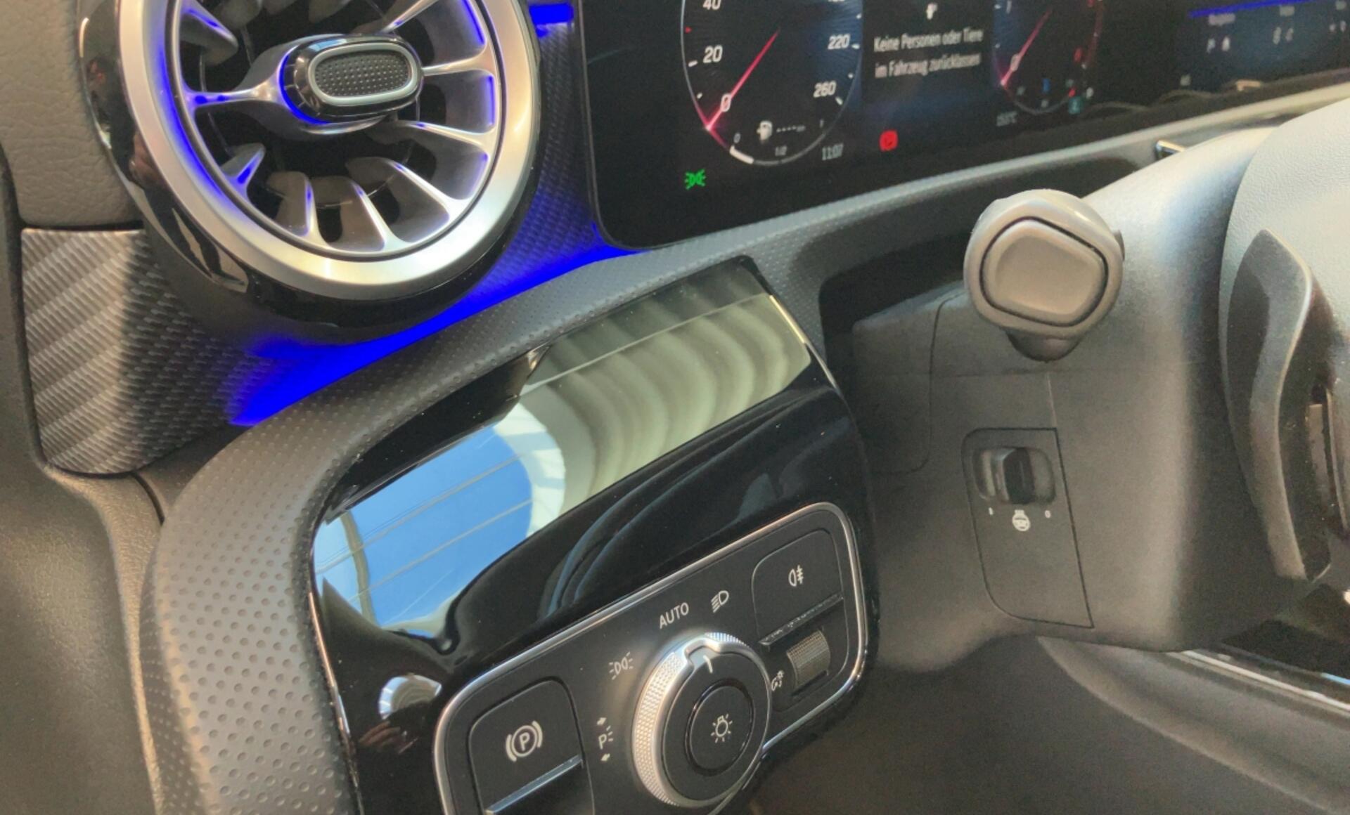 Mercedes-Benz - A 180 d Ö-Edition Progressive Line Facelift