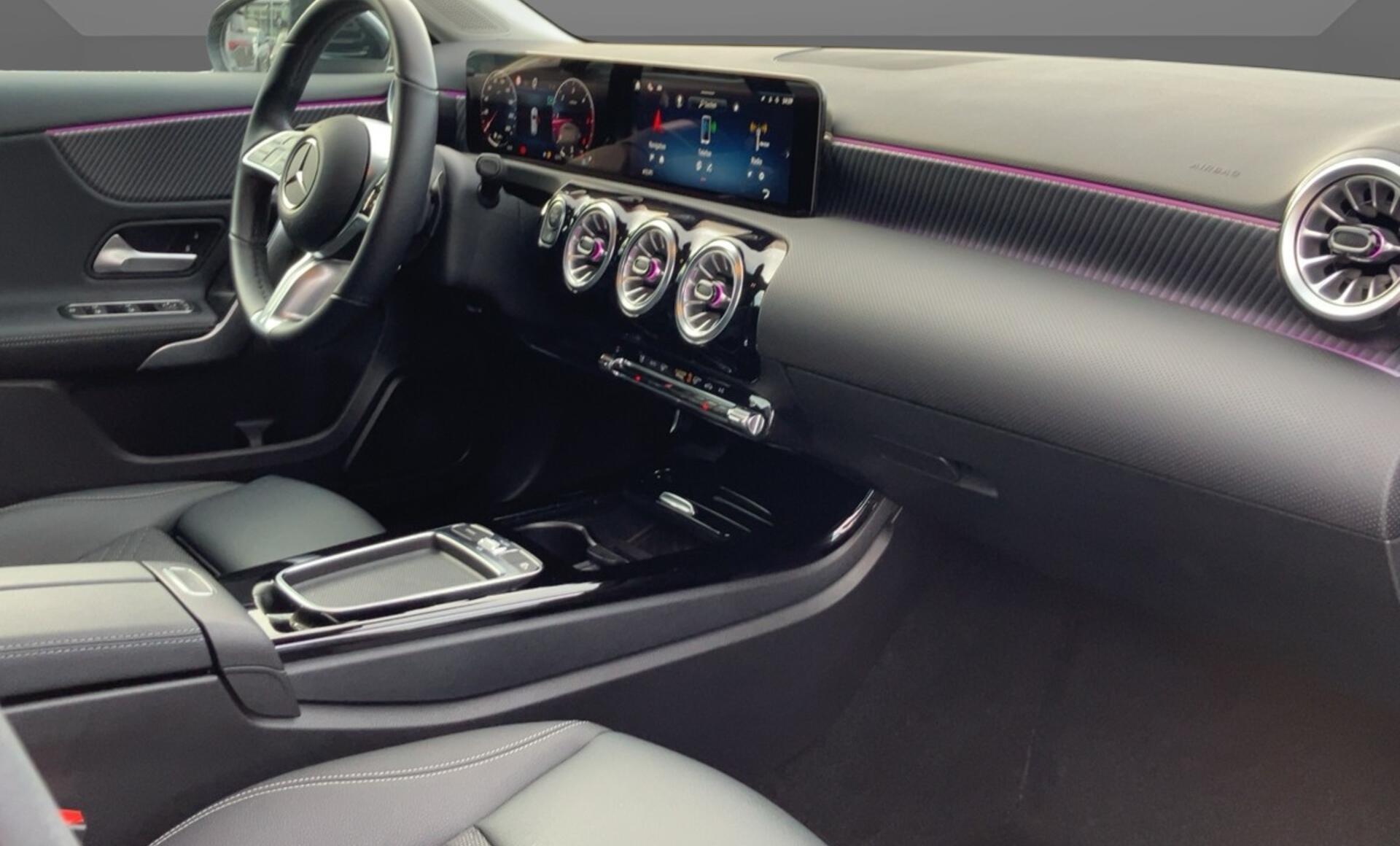 Mercedes-Benz - A 180 d Ö-Edition Progressive Line Facelift