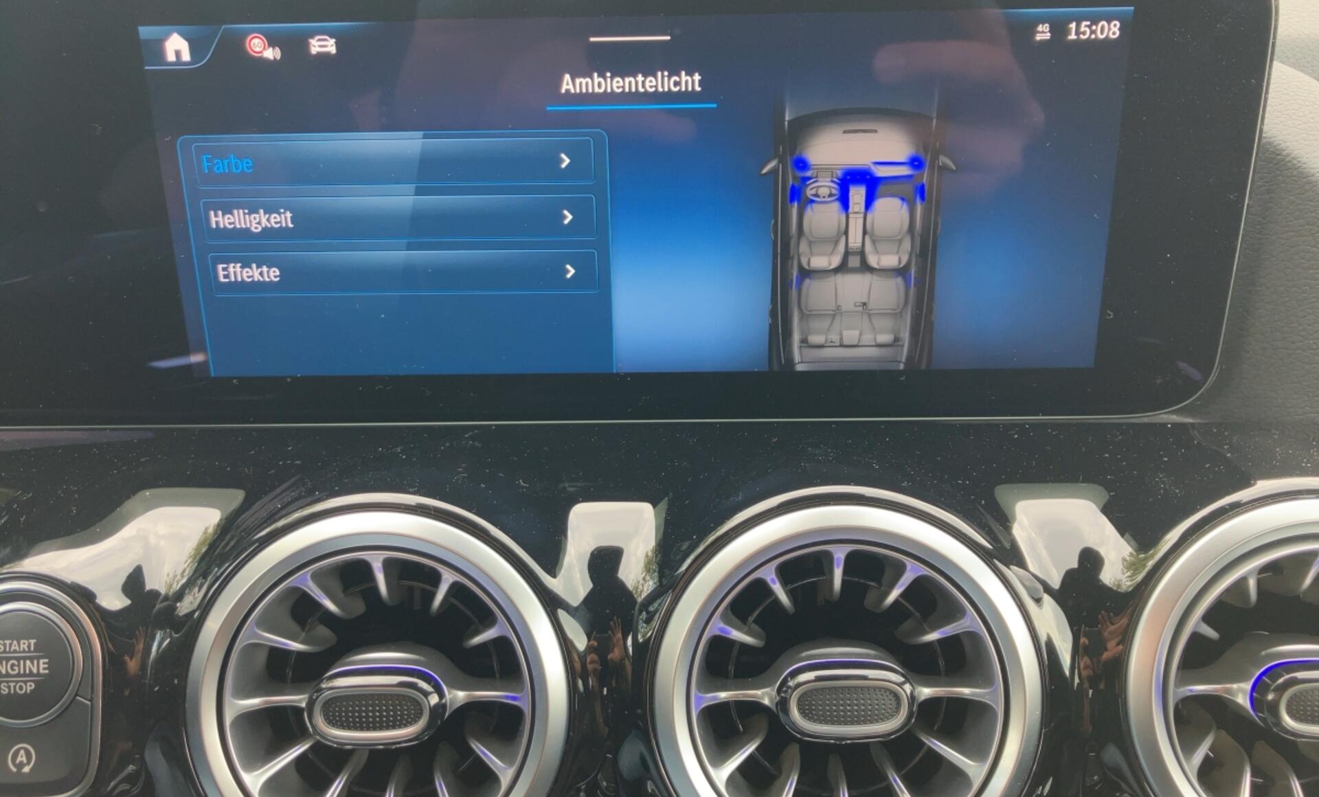 Mercedes-Benz - GLA 200 d 4MATIC Österreich-Edition