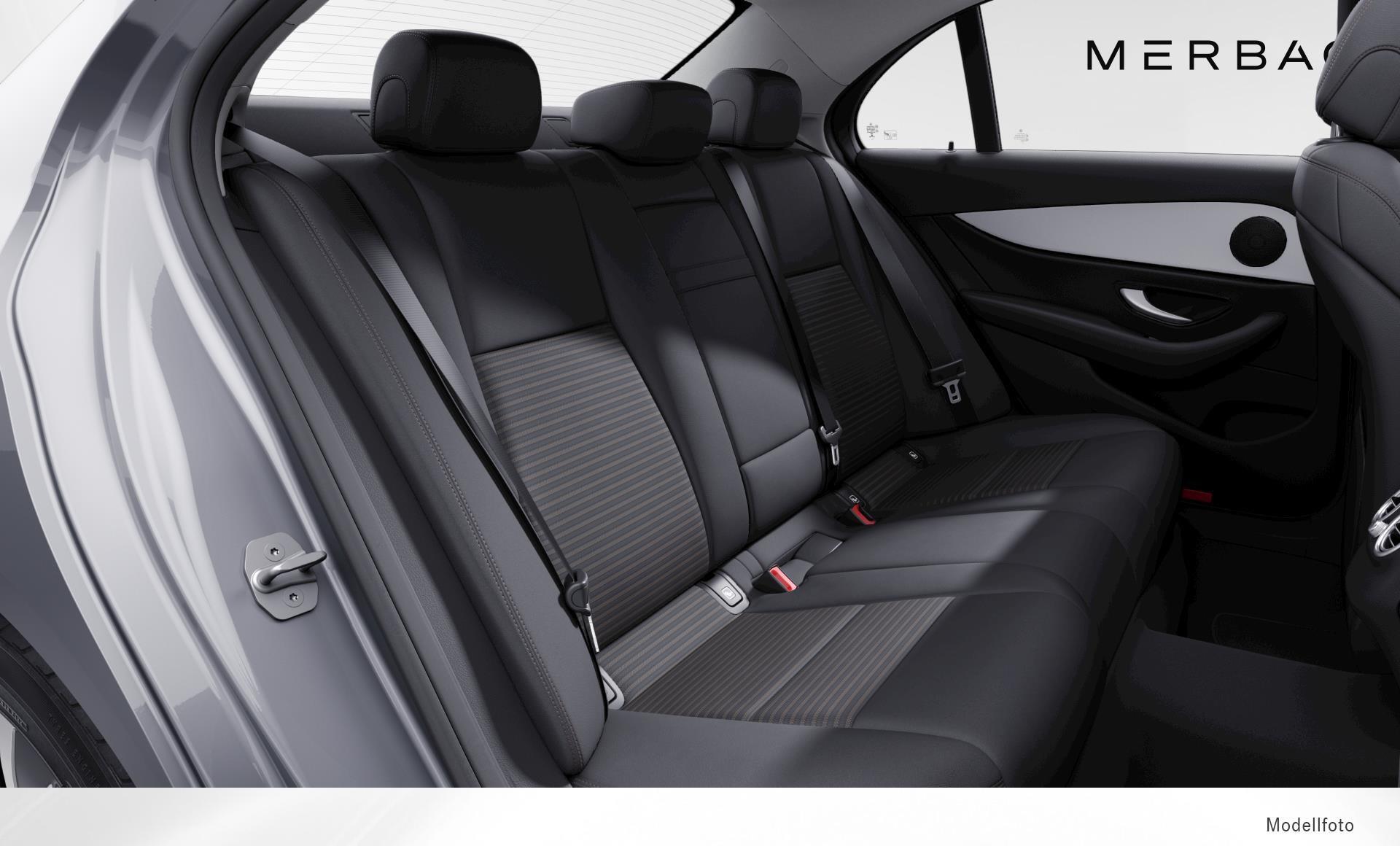 Mercedes-Benz - E 220 d Limousine Austria Edition