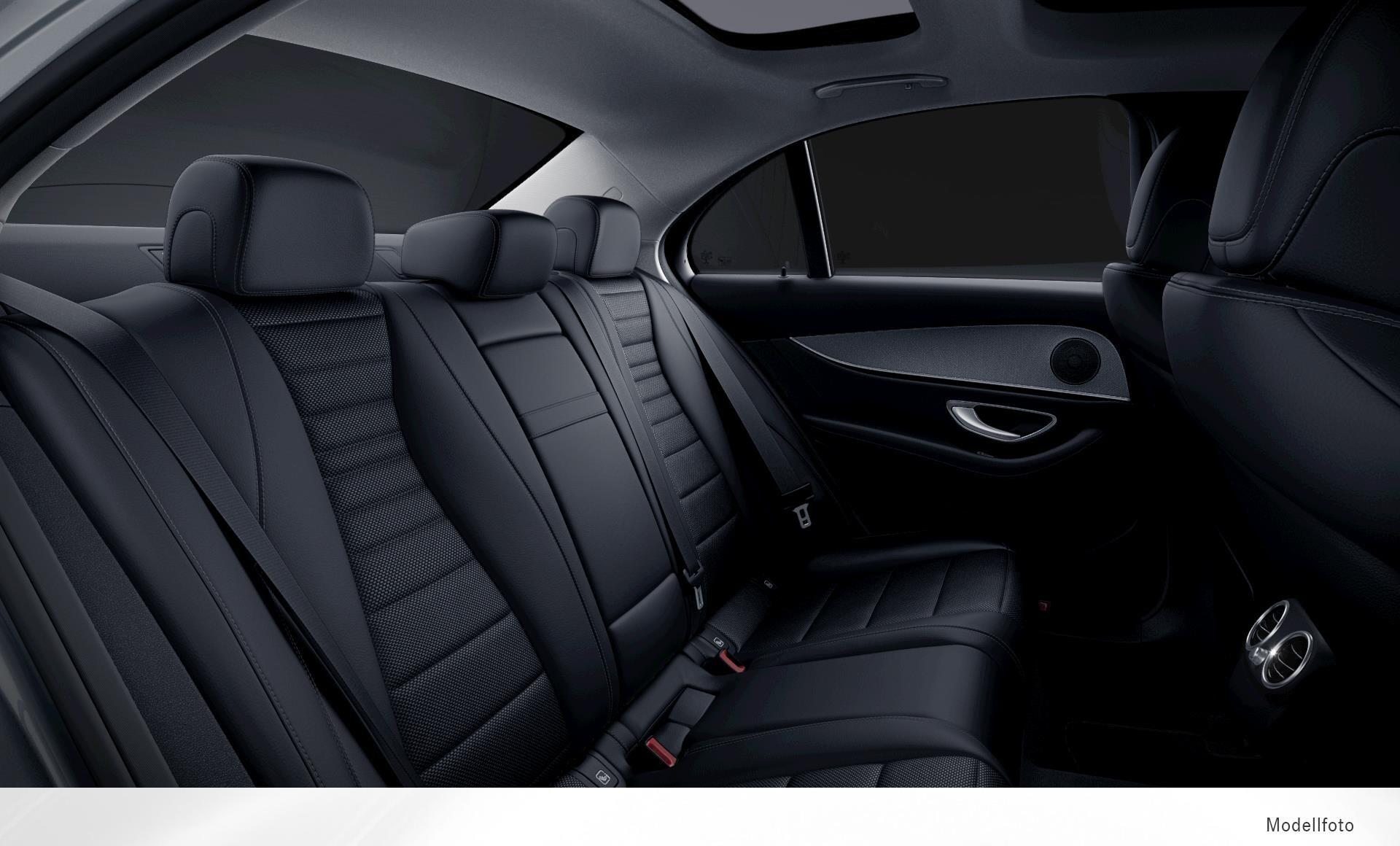 Mercedes-Benz - E 220 d 4MATIC Limousine Austria Edition