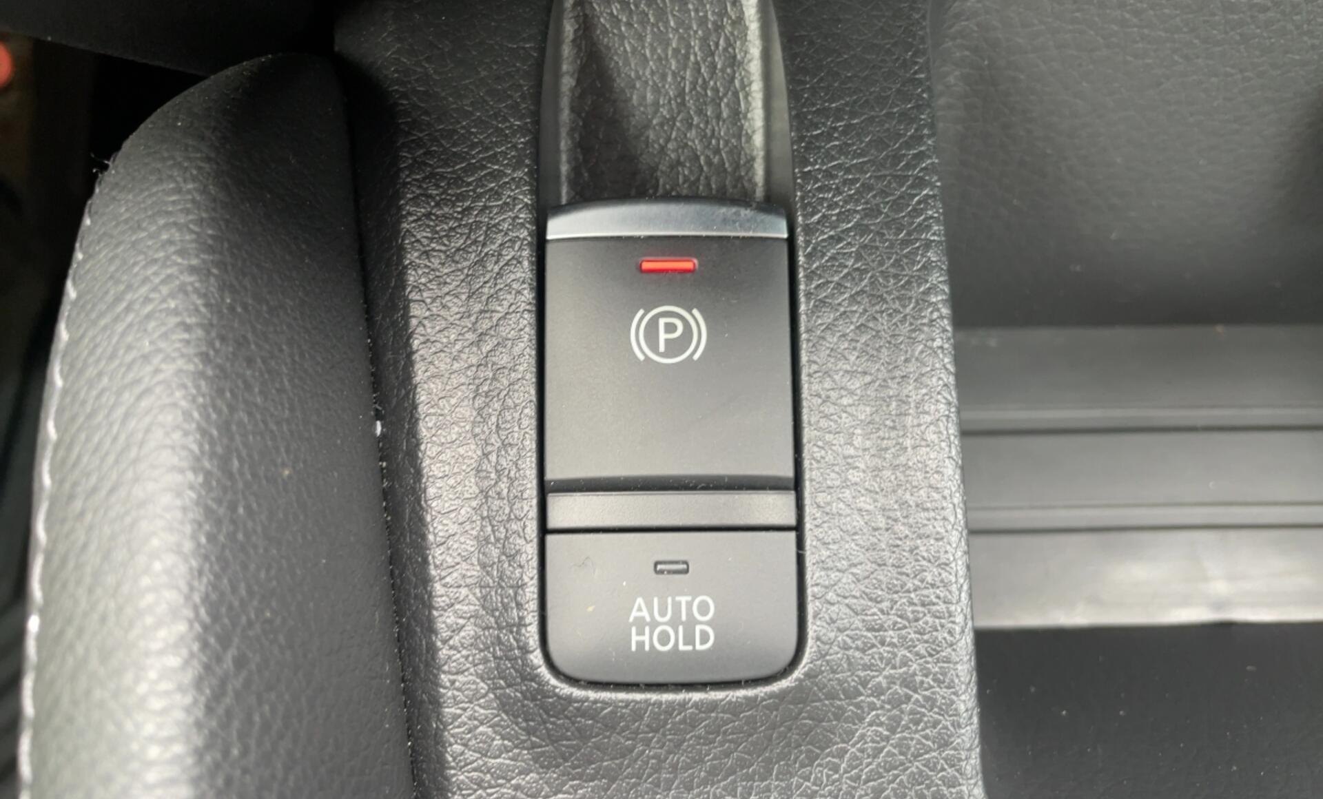 Nissan - QASHQAI