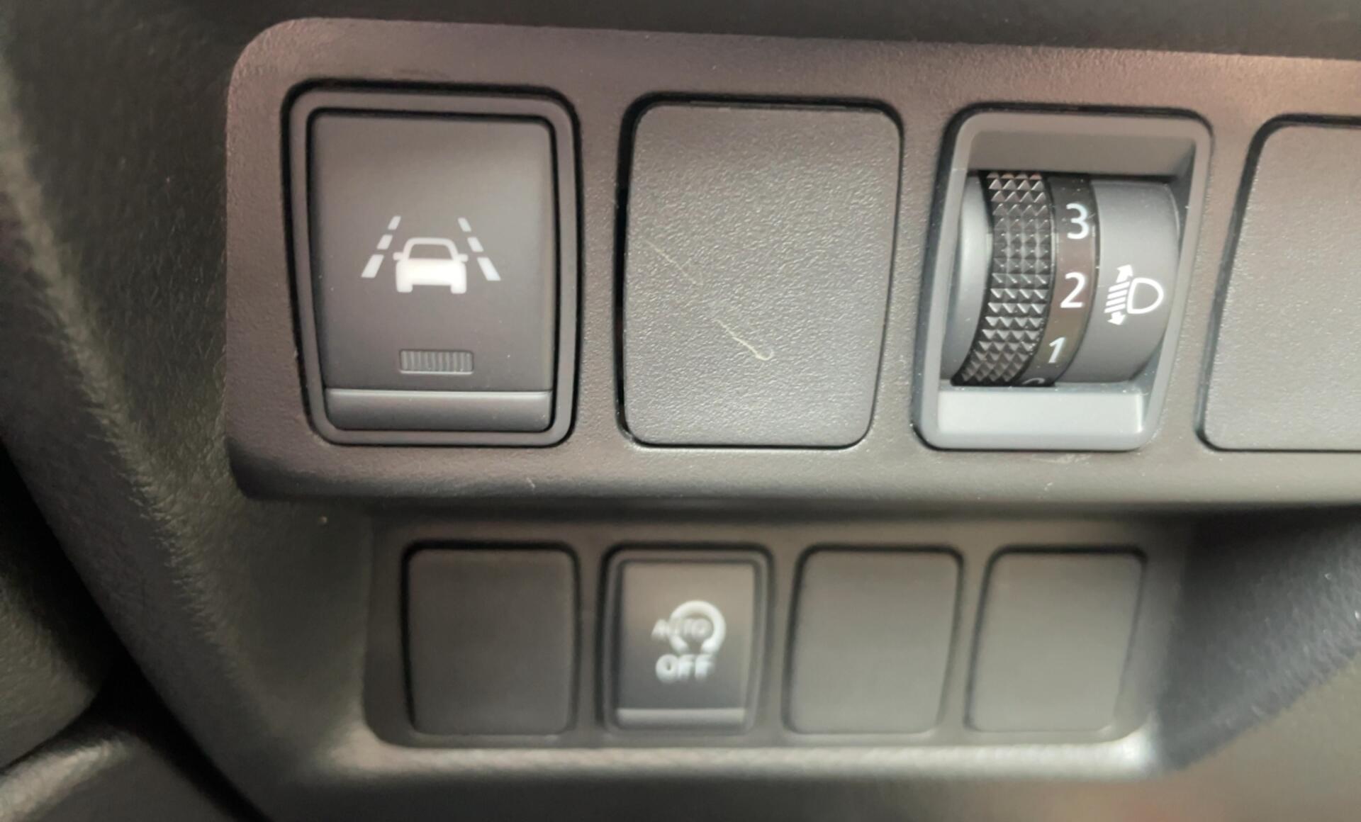 Nissan - QASHQAI